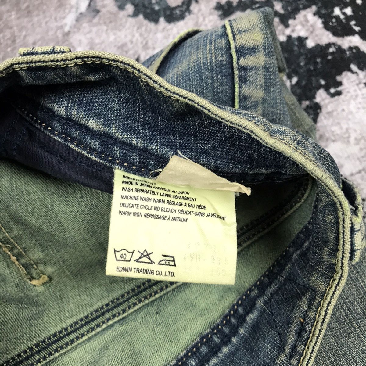 Edwin × Japanese Brand × Vintage Vintage Edwin Flare Dirty Distressed Jeans Size 26" / US 2 / IT 38 - 15 Thumbnail