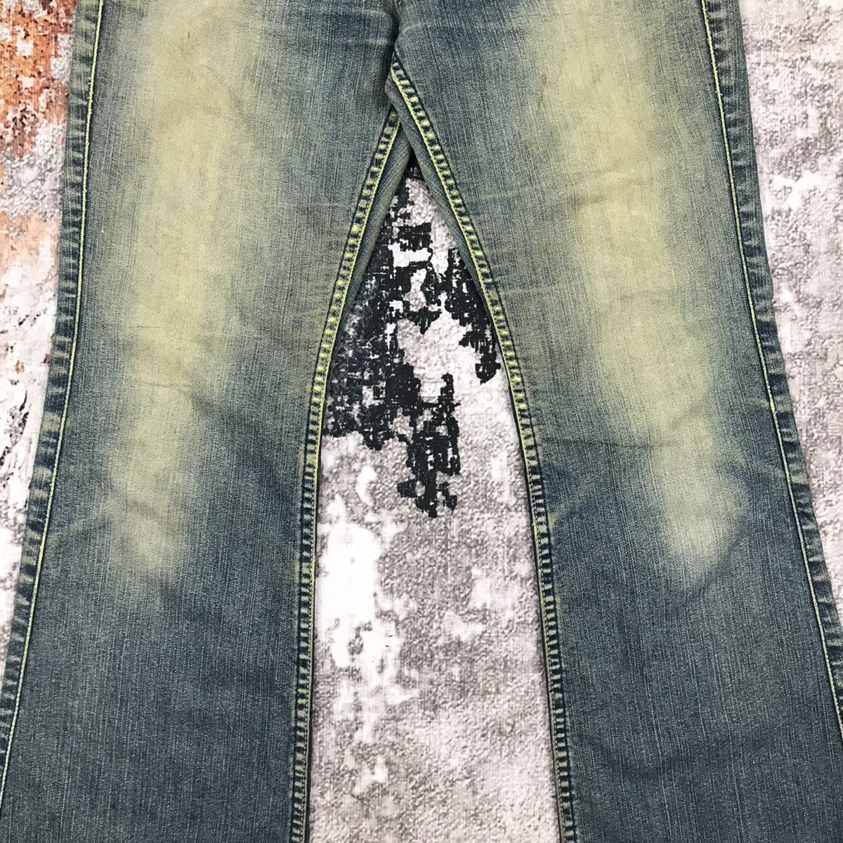 Edwin × Japanese Brand × Vintage Vintage Edwin Flare Dirty Distressed Jeans Size 26" / US 2 / IT 38 - 3 Thumbnail