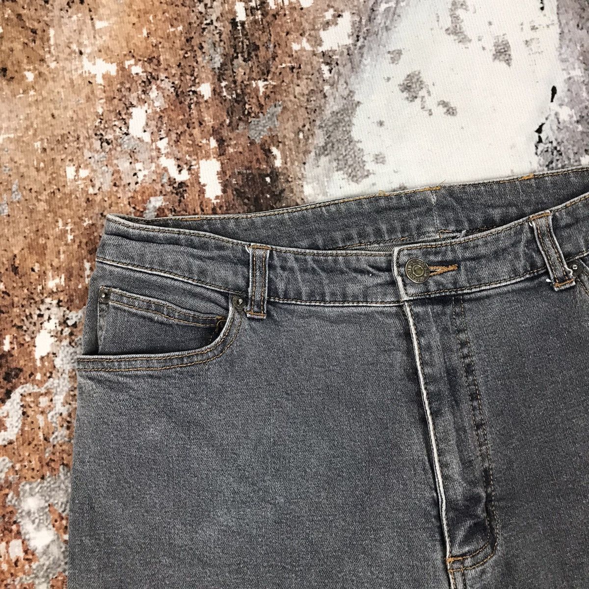 Designer × Japanese Brand × Vintage Vintage Japanese Flare Button Design Light Wash Jeans Size 31" - 5 Thumbnail
