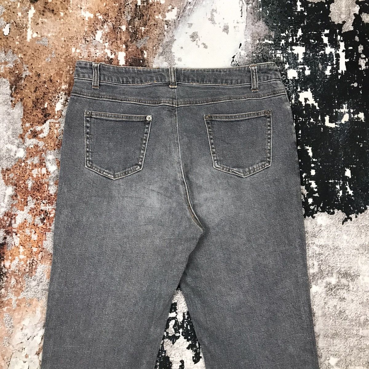 Designer × Japanese Brand × Vintage Vintage Japanese Flare Button Design Light Wash Jeans Size 31" - 7 Thumbnail