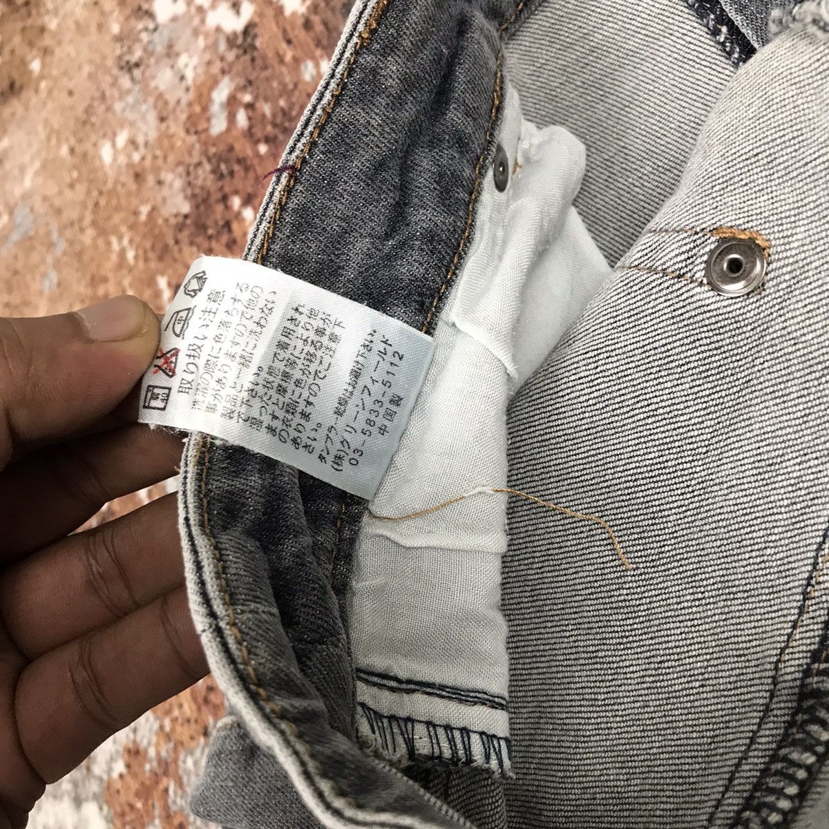 Designer × Japanese Brand × Vintage Vintage Japanese Flare Button Design Light Wash Jeans Size 31" - 11 Thumbnail