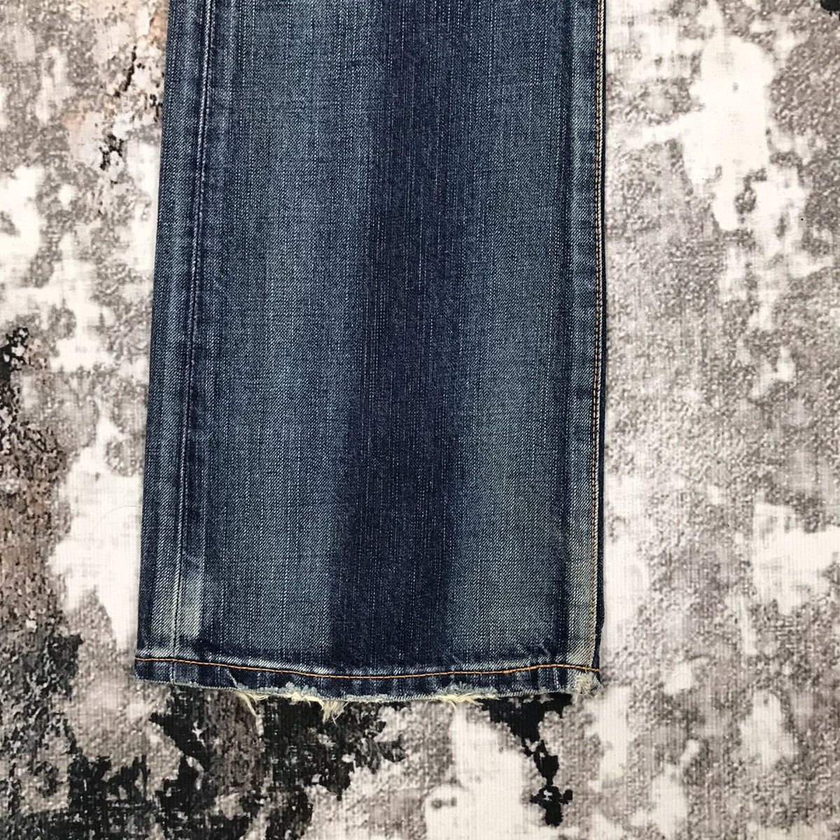 Edwin × Japanese Brand × Vintage Vintage Edwin Flare Dirty Distressed Design Light Wash Jeans Size 30" / US 8 / IT 44 - 6 Thumbnail
