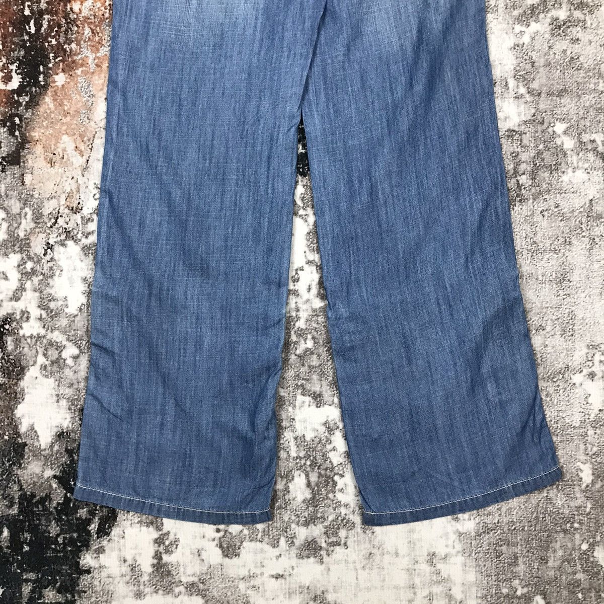 Japanese Brand × Vintage Vintage Japanese Honey Suckle Rose Bust Pant Soft Denim Jean Size 28" / US 6 / IT 42 - 8 Thumbnail