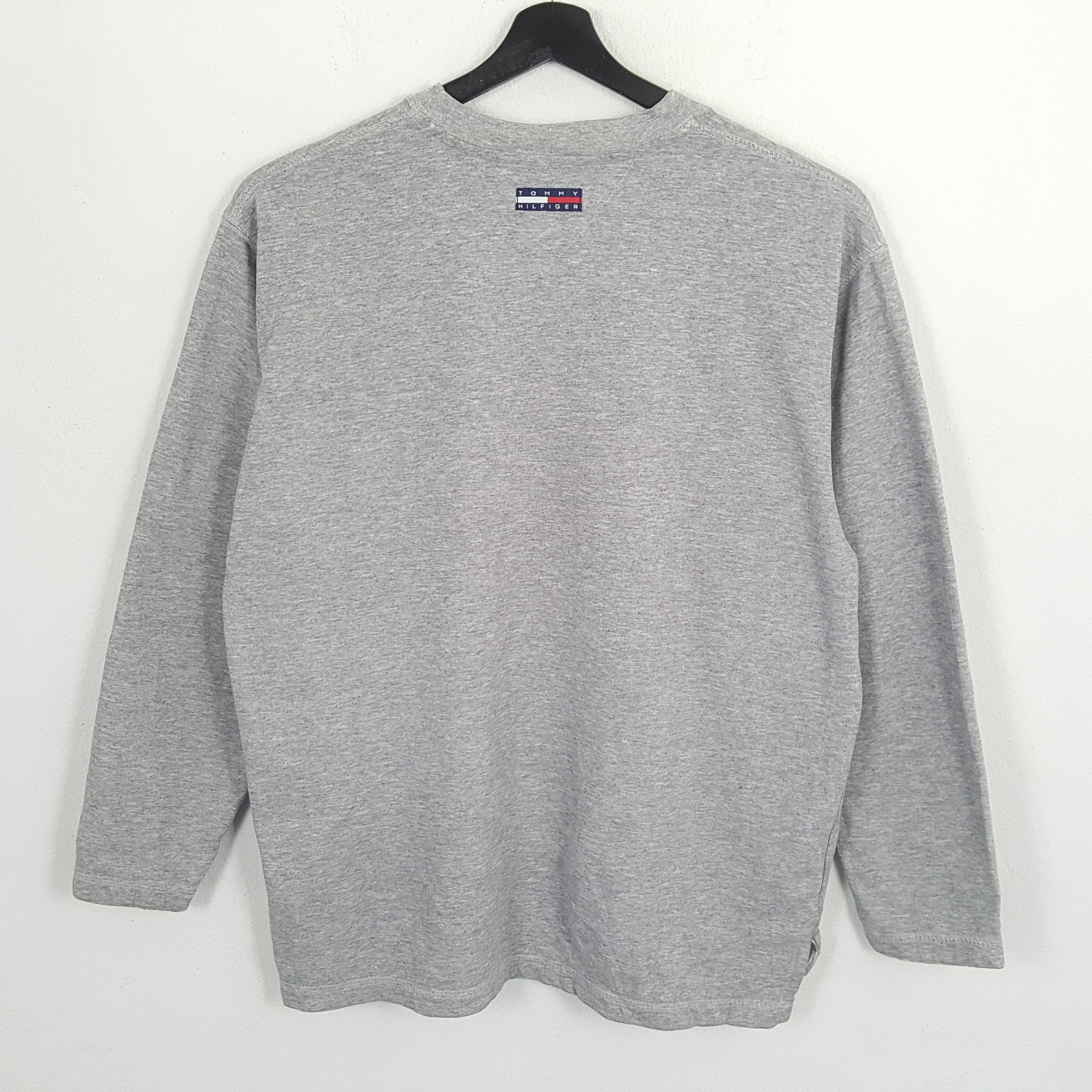 Tommy Hilfiger × Vintage TOMMY HILFIGER Box Logo Style Streetwear Sweatshirt Size US XL / EU 56 / 4 - 3 Thumbnail