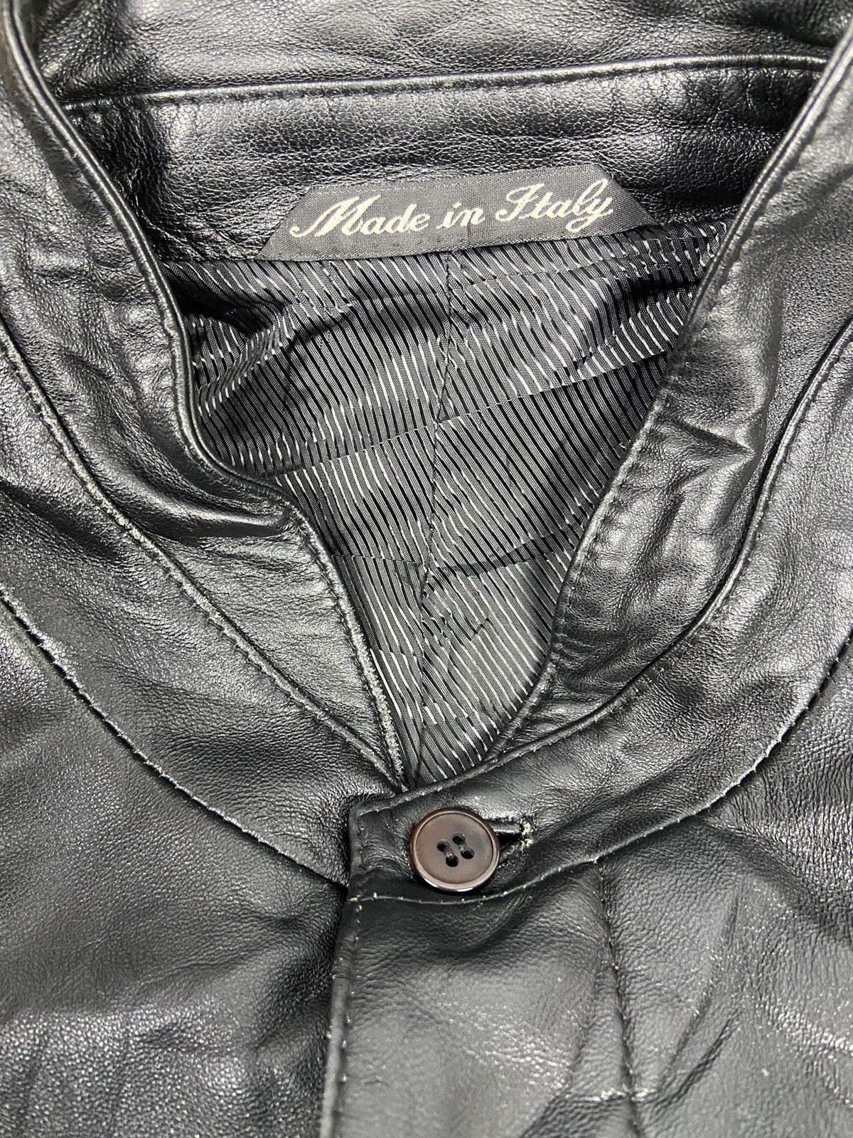 Giorgio Armani Vintage Giorgio Armani Genuine Leather Jacket Size US L / EU 52-54 / 3 - 10 Thumbnail