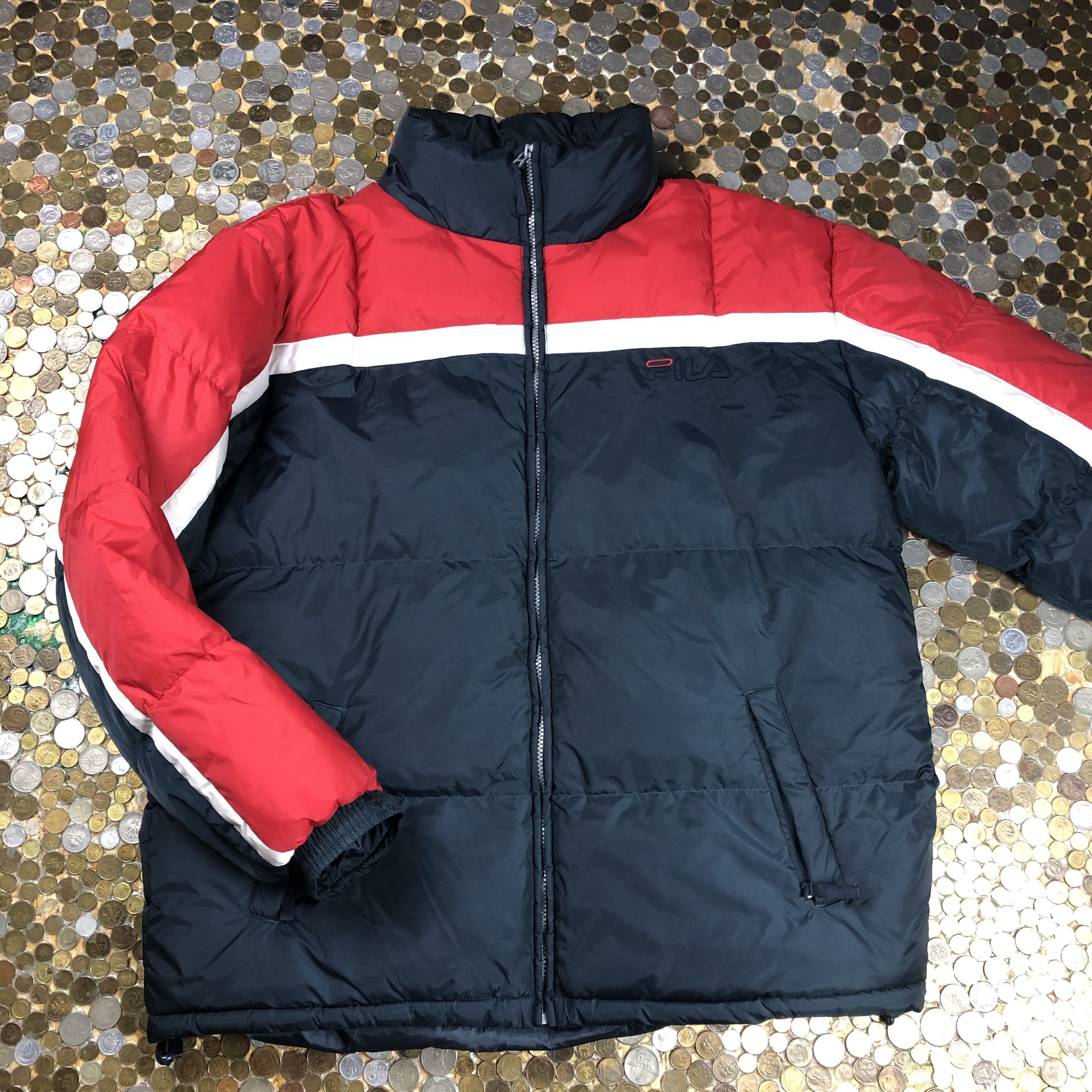Fila Fila vintage puffer winter jacket Size US XL / EU 56 / 4 - 1 Thumbnail