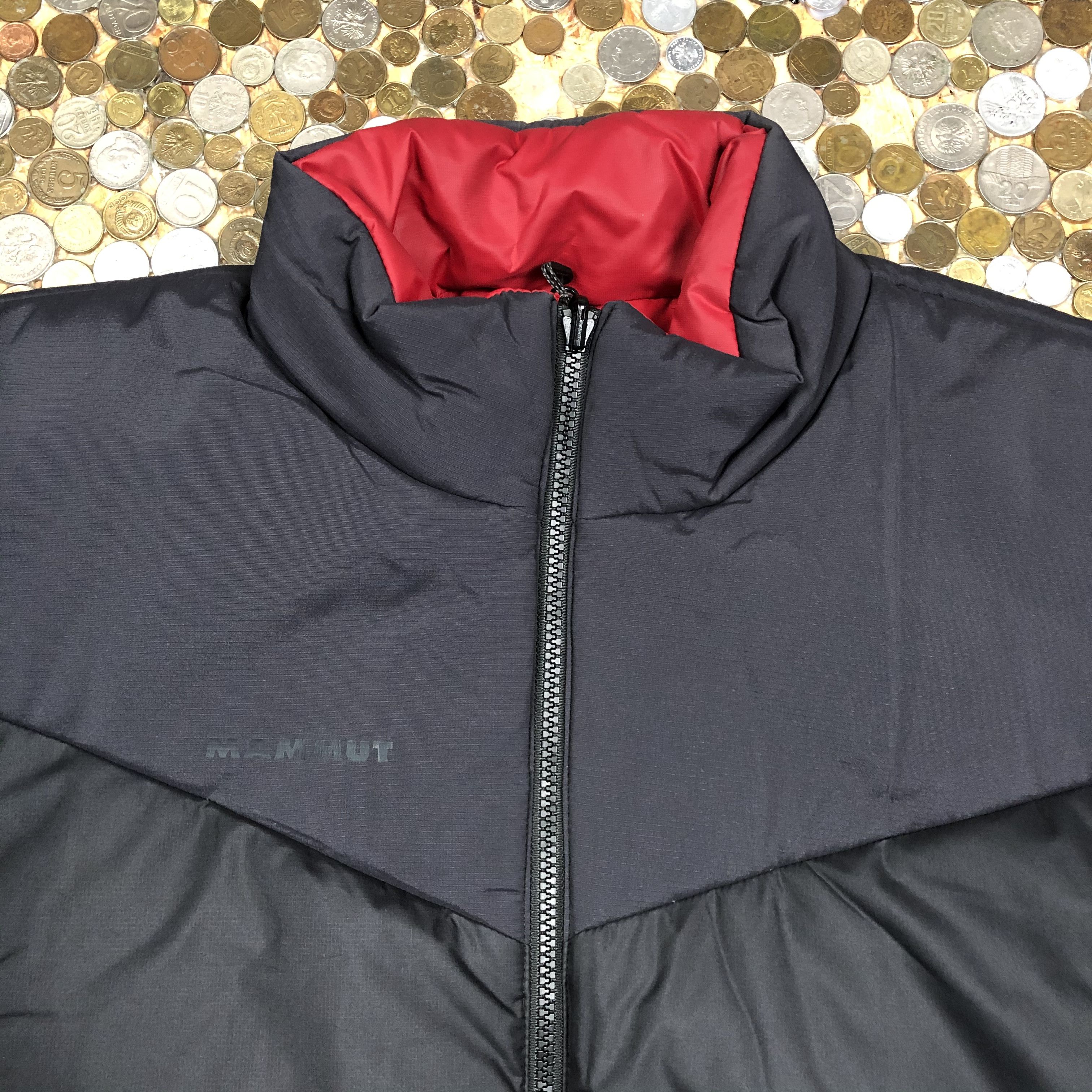 Mammut Mammut DOUBLE SIDE RED BLACK Winter Puffer Jacket Size US M / EU 48-50 / 2 - 3 Thumbnail