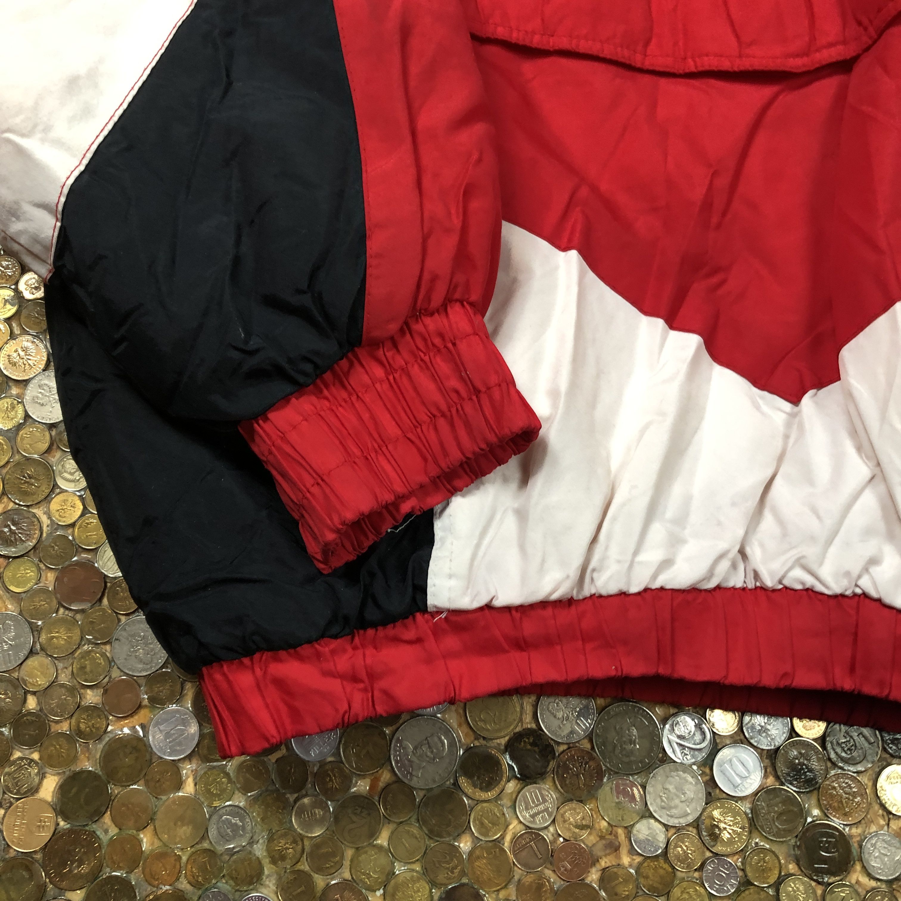 Logo 7 Logo 7 Chicago Bulls Anorak jacket 90's NBA Size US XL / EU 56 / 4 - 3 Thumbnail