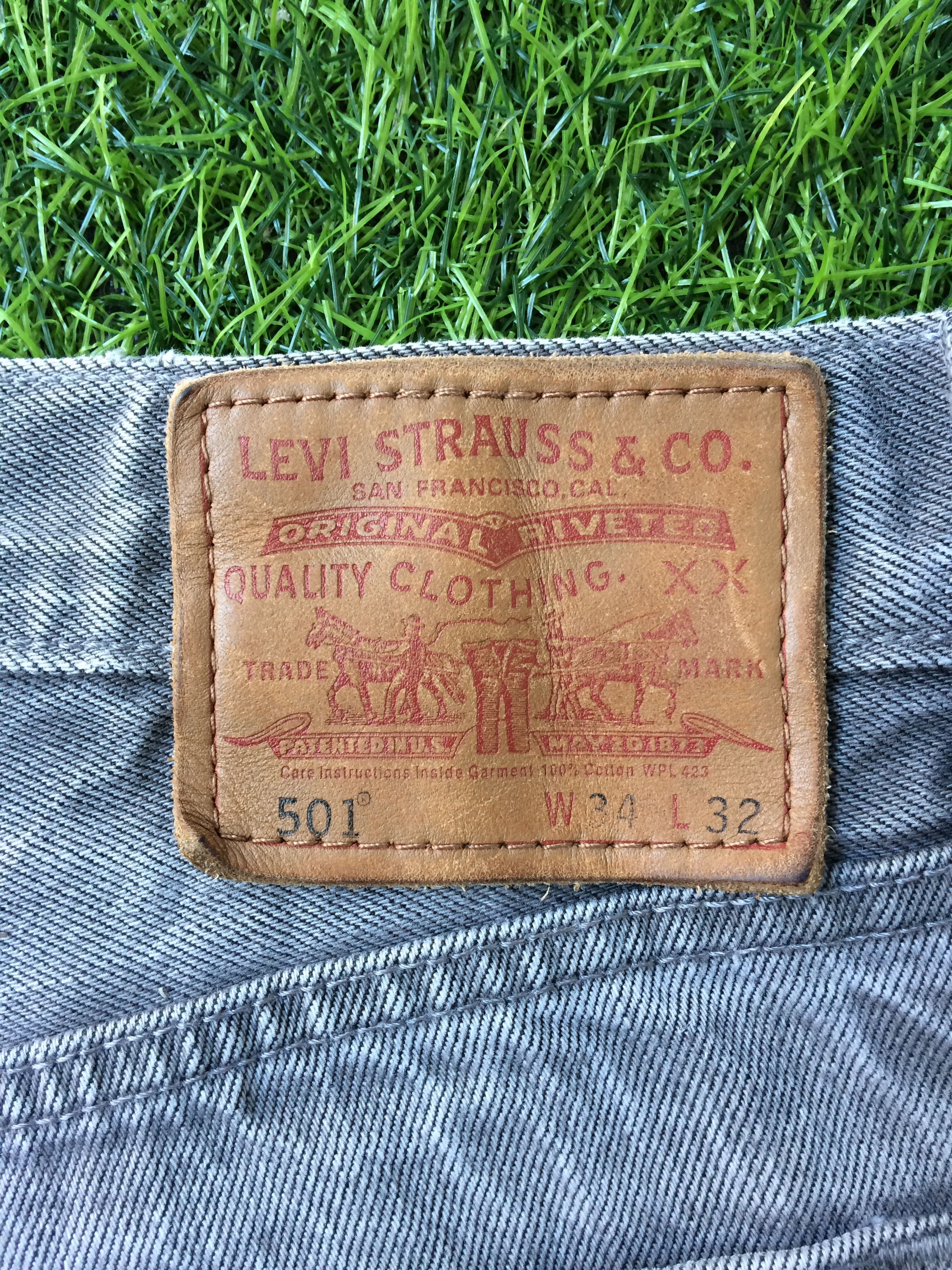 Levi's Vintage Distressed Levis 501 Jeans #B-481 Size US 33 - 9 Thumbnail