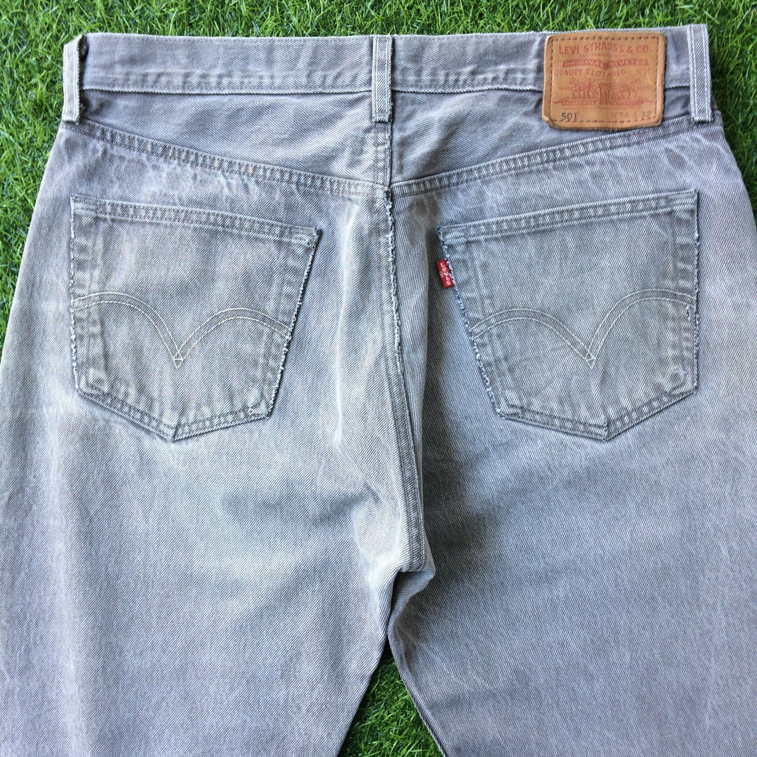 Levi's Vintage Distressed Levis 501 Jeans #B-481 Size US 33 - 7 Thumbnail