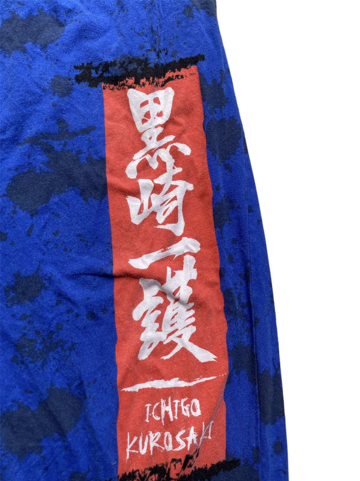 Anime Vintage Bleach Ichigo Kurosaki anime tee Size US 36 / EU 52 - 5 Thumbnail