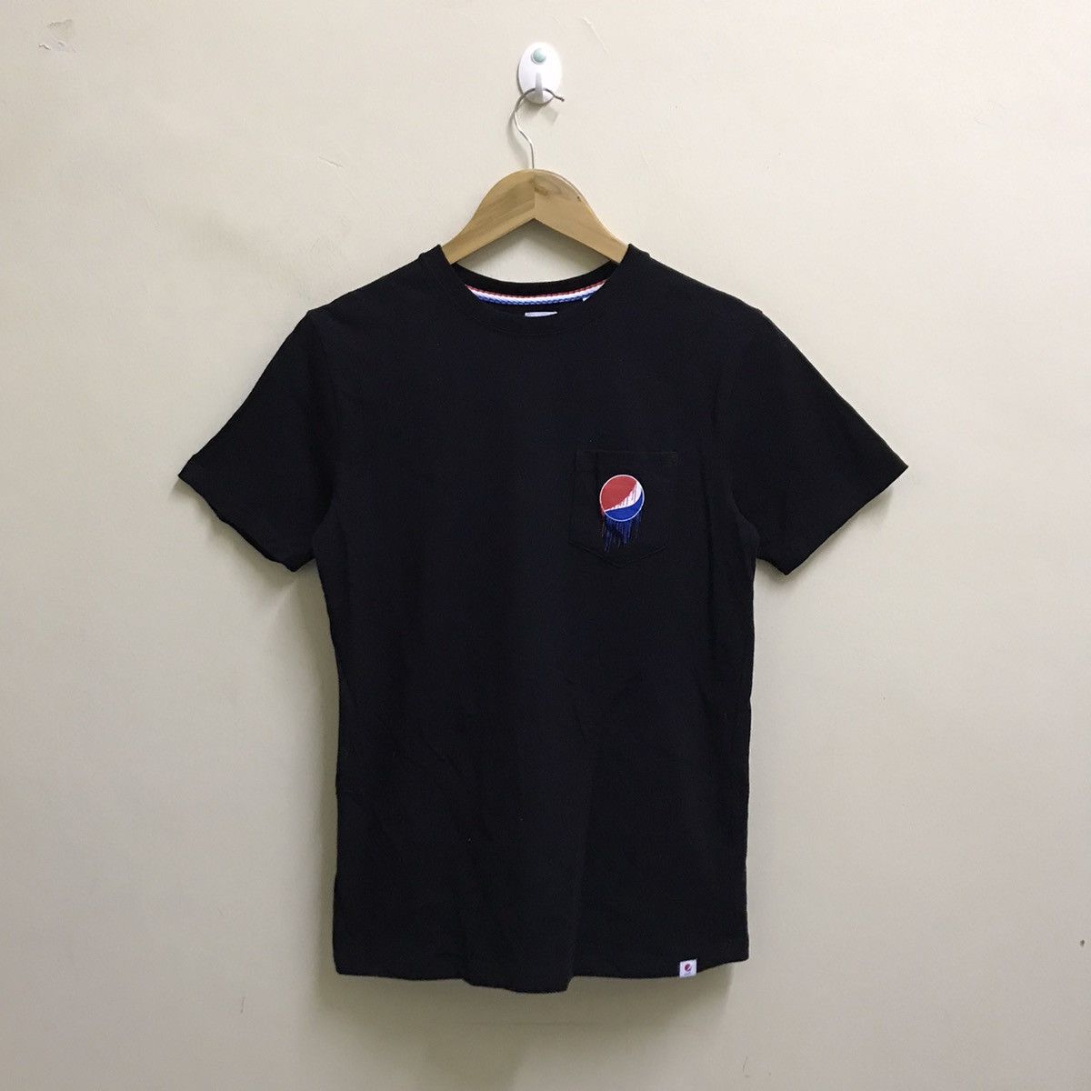 Pepsi PEPSI SINGLE POCKET SMALLLOGO TSHIRT Size US S / EU 44-46 / 1 - 2 Thumbnail
