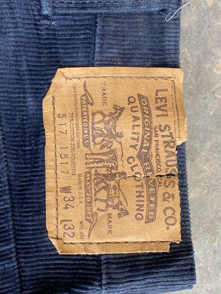 Levi's RARE🔥Vintage Black Levi's 517 Flared Jeans ZIP TALON 42 Size US 34 / EU 50 - 18 Thumbnail