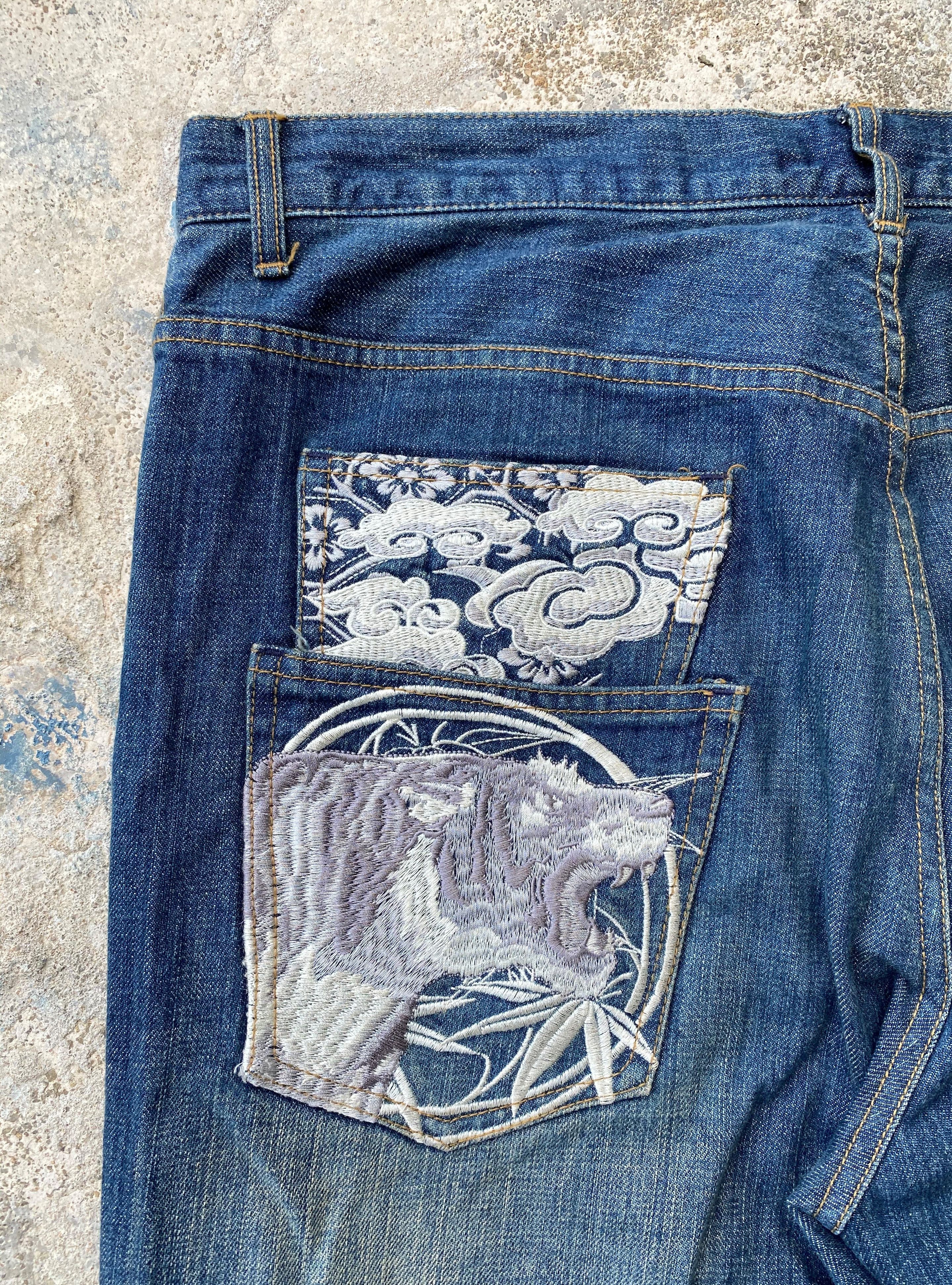 Art Comes First × Japanese Brand Vintage Karakuri Tamashi Dragon Emboiderey Rusty Denim Size US 38 / EU 54 - 14 Thumbnail