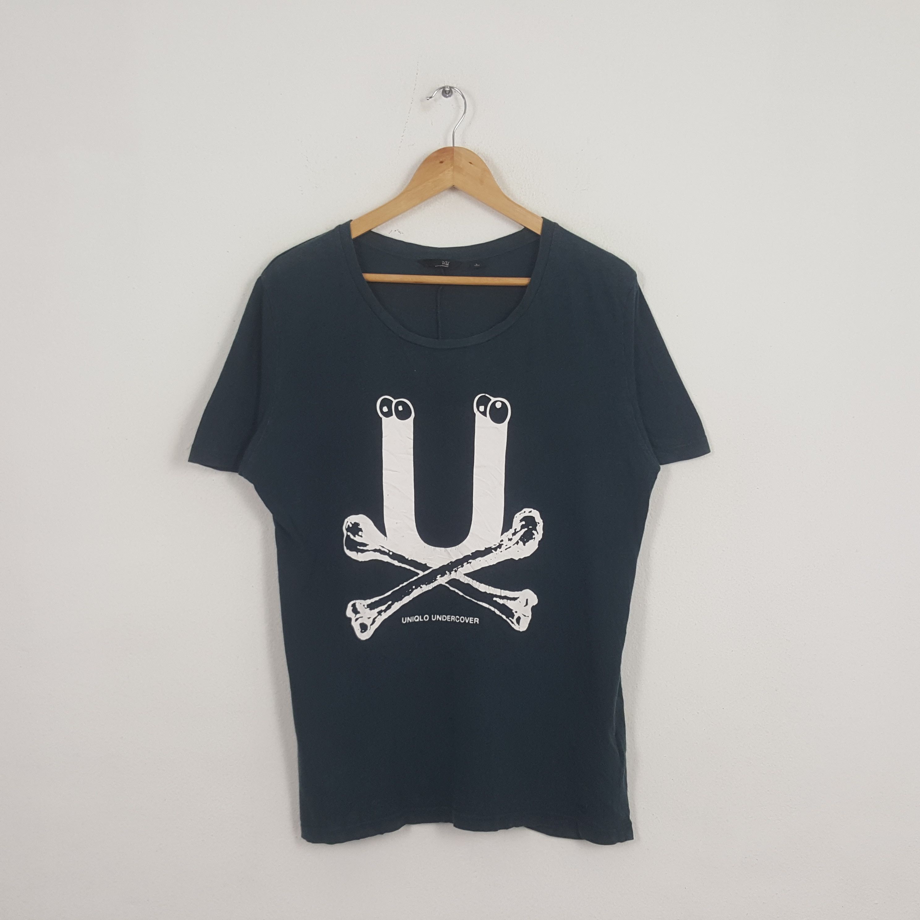 Vintage Uniqlo Undercover Japanese Brand Tshirt