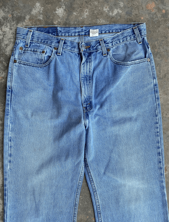 Levi's × Levi's Vintage Clothing 90s Light Blue Wash Vintage Levi's 517 Jeans 35x30Denim Size US 35 - 3 Thumbnail