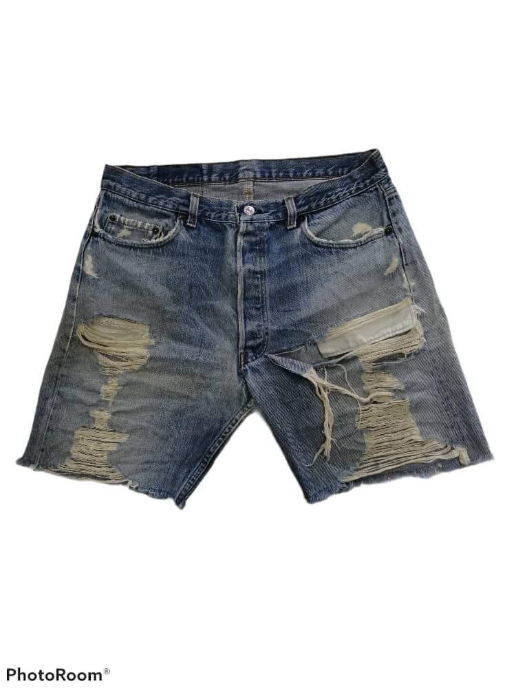 Levi's Vintage Levis 501 shorts THRASHED Jean Distressed Denim Size US 35 - 1 Thumbnail
