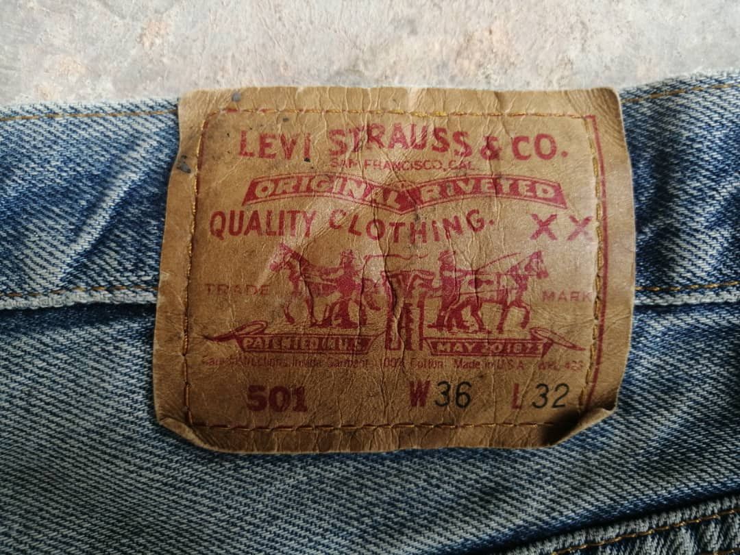 Levi's Vintage Clothing Light Wash Vintage Levi's 501 USA Jeans Custom Patchwork Size US 36 / EU 52 - 15 Thumbnail