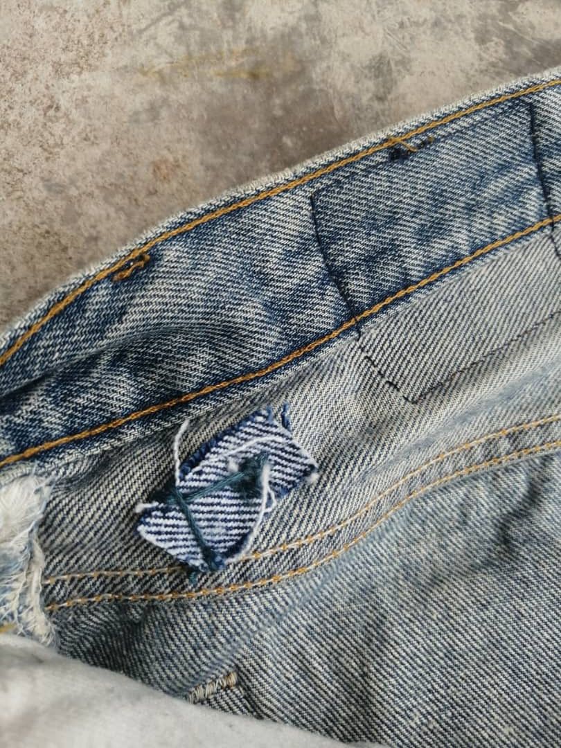 Levi's Vintage Clothing Light Wash Vintage Levi's 501 USA Jeans Custom Patchwork Size US 36 / EU 52 - 13 Thumbnail