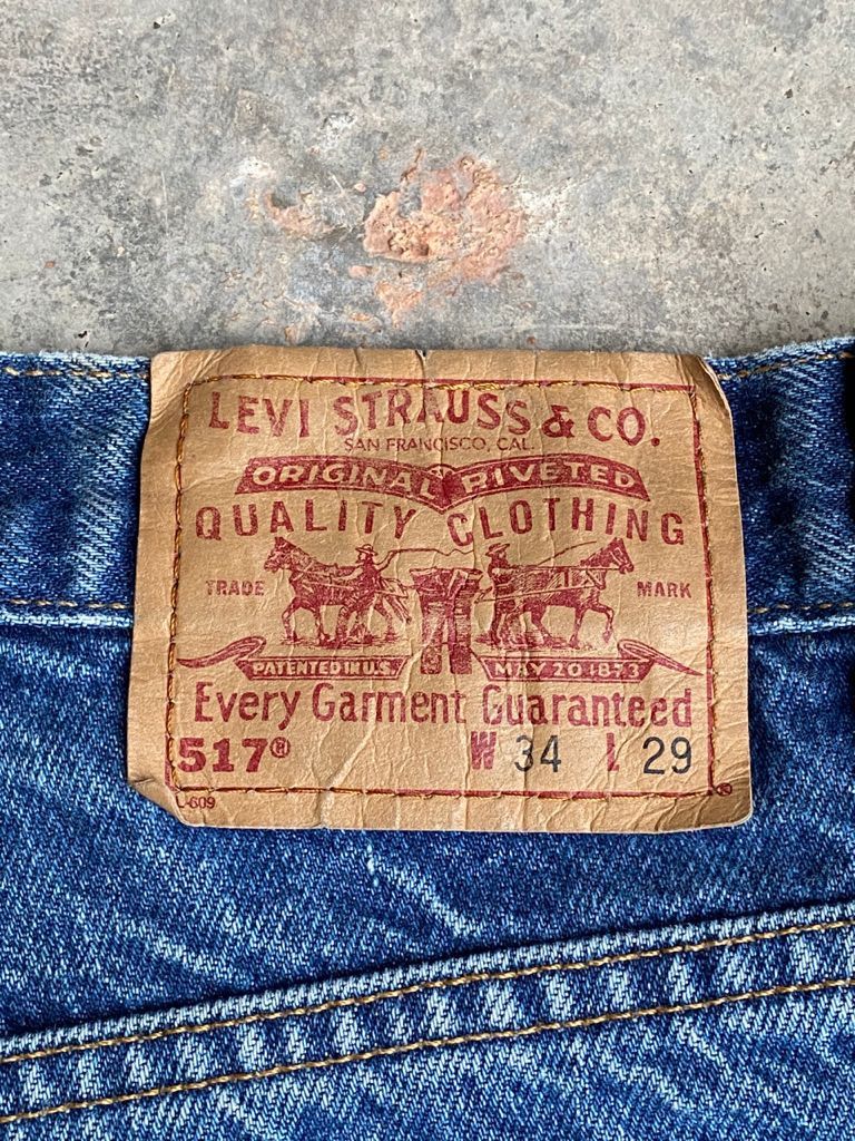 Levi's Vintage Clothing Vintage 90s Light Wash Levi's 517 Bootcut Flare Jeans Size US 33 - 16 Thumbnail