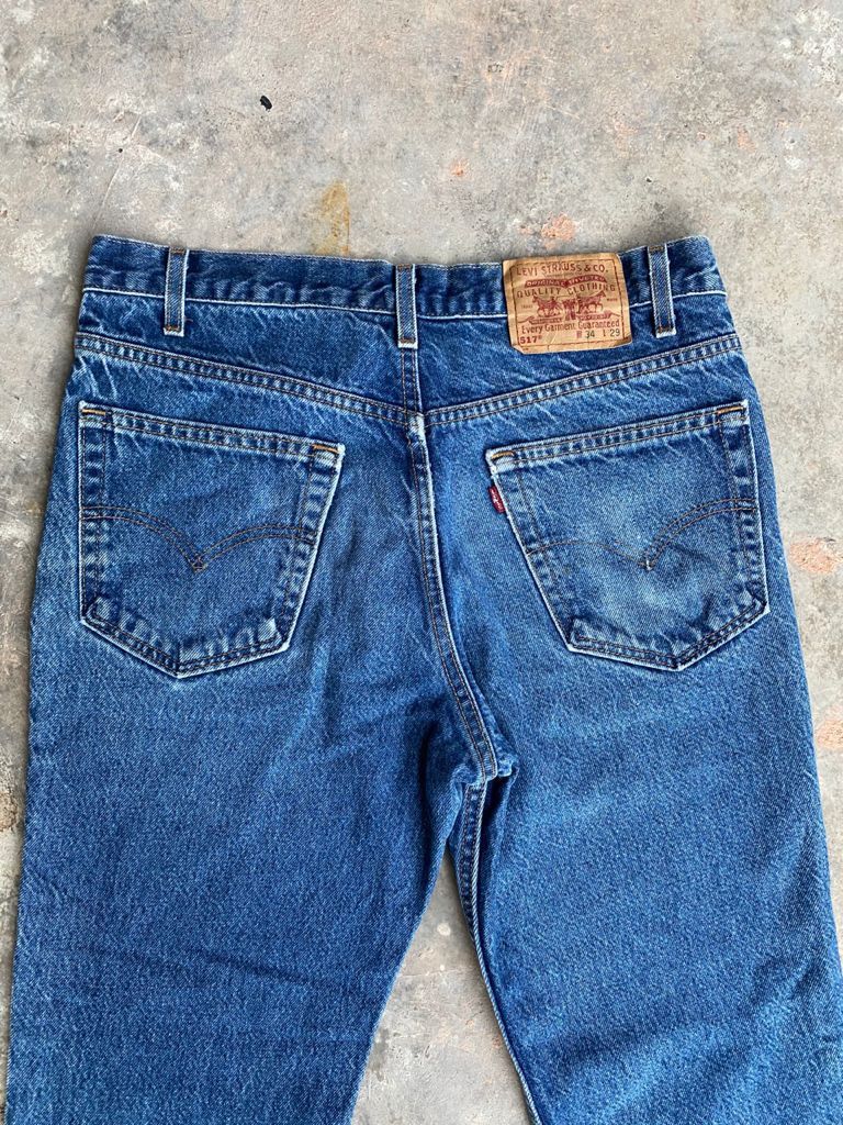 Levi's Vintage Clothing Vintage 90s Light Wash Levi's 517 Bootcut Flare Jeans Size US 33 - 14 Thumbnail