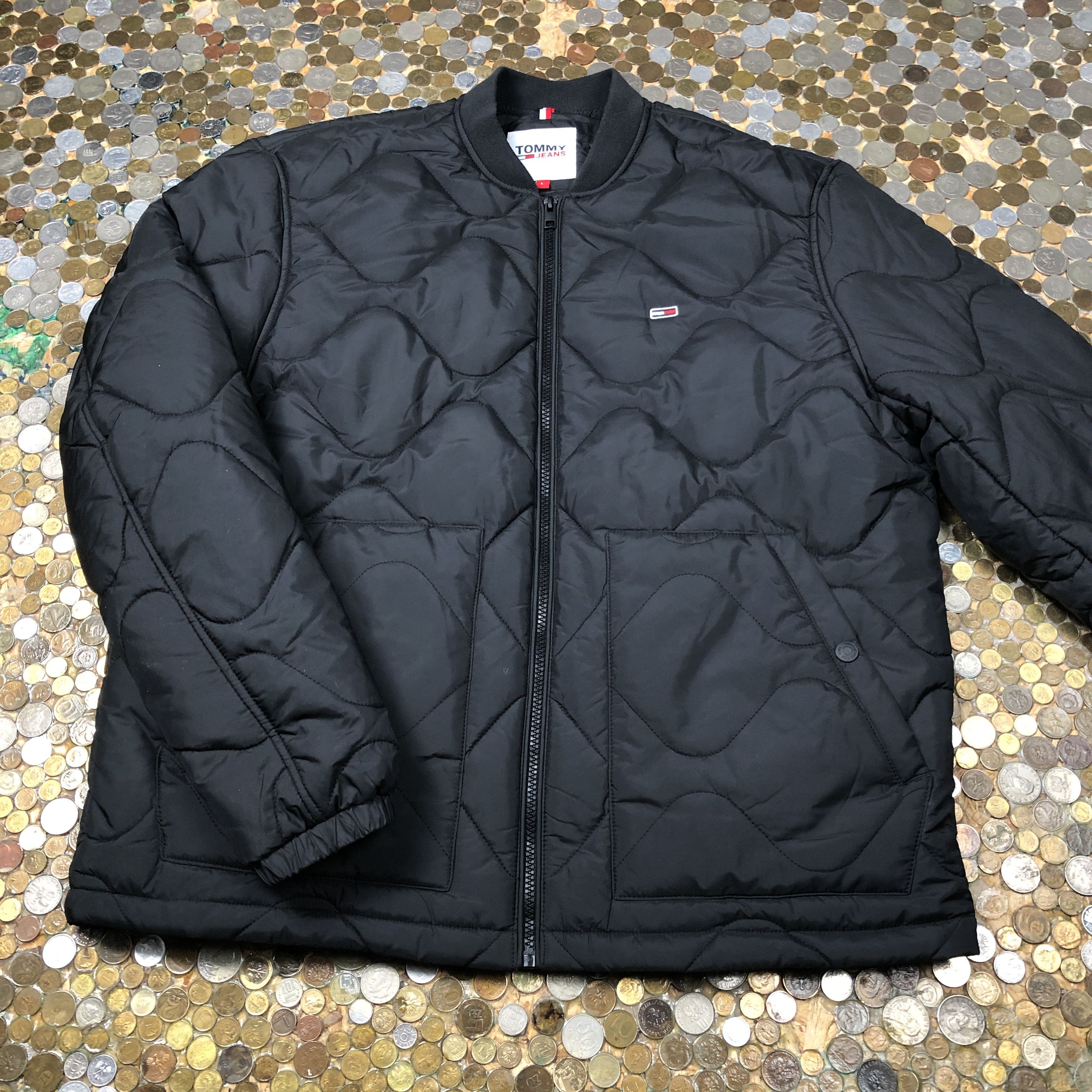 Tommy Hilfiger Tommy Hilfiger qualited jacket Size US L / EU 52-54 / 3 - 1 Thumbnail