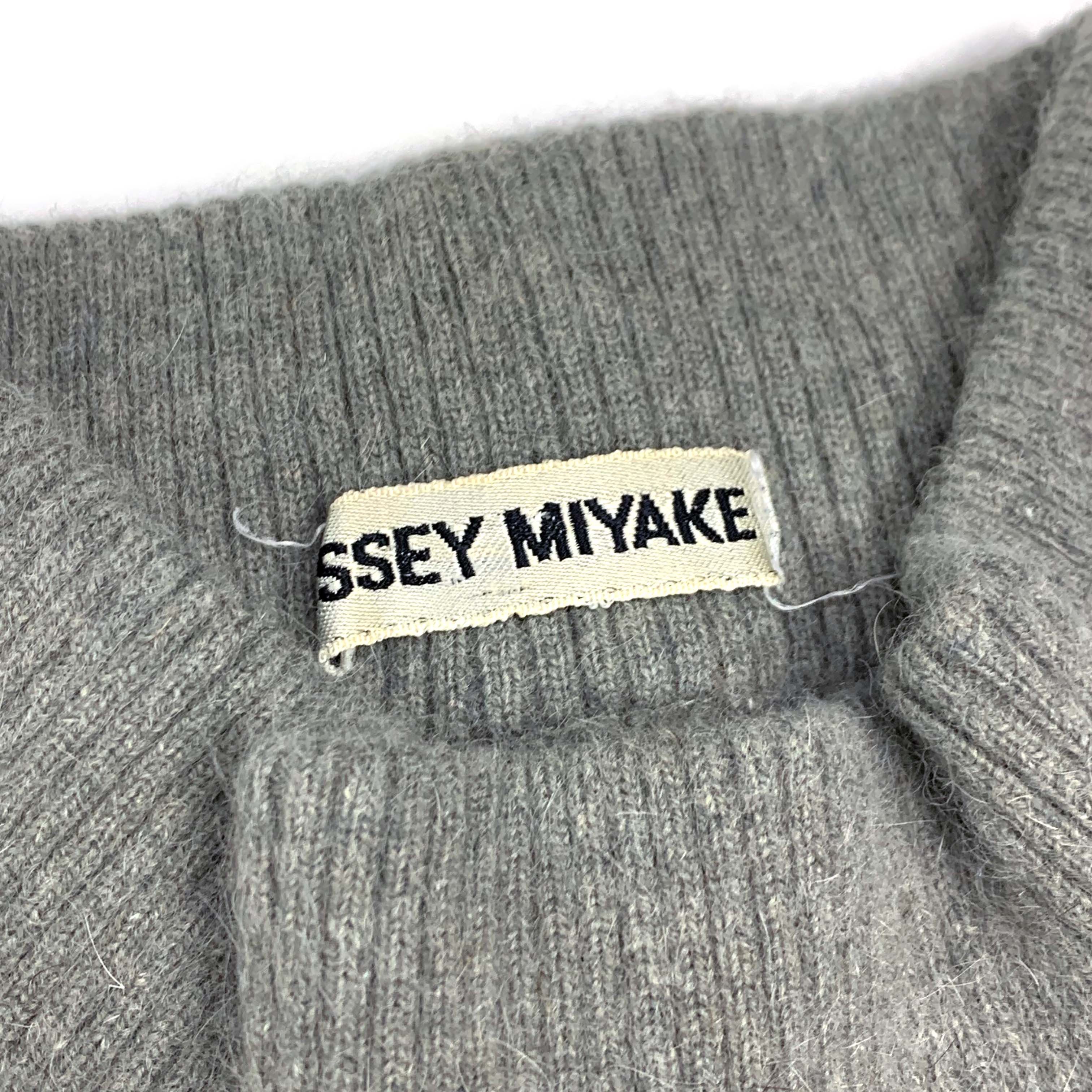 Issey Miyake AW90 Steve Jobs-Style Wool Turtleneck Sweater Size XS / US 0-2 / IT 36-38 - 3 Thumbnail
