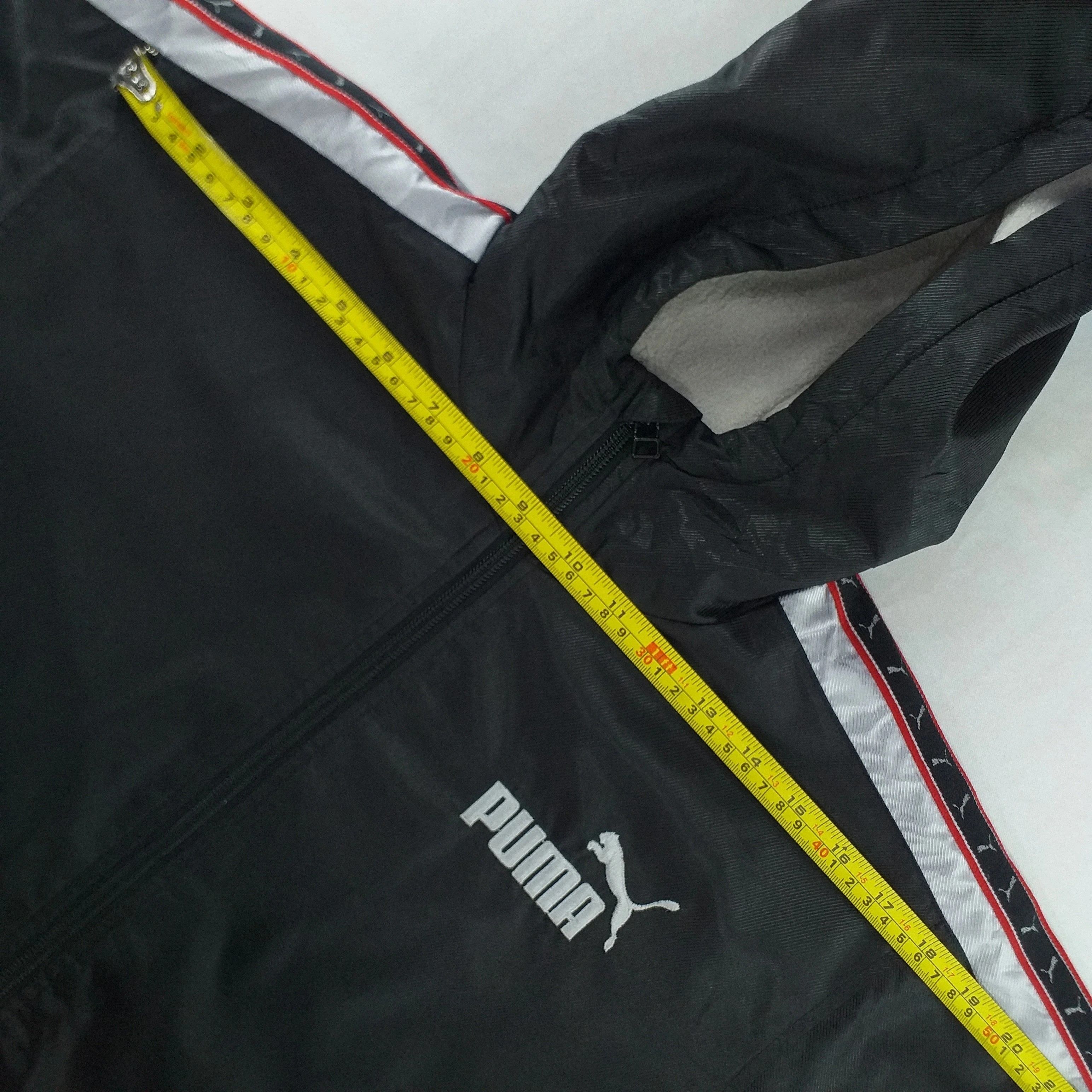 Puma Vintage Puma Windbreaker Side Tape Jacket -J032 Size US L / EU 52-54 / 3 - 8 Thumbnail