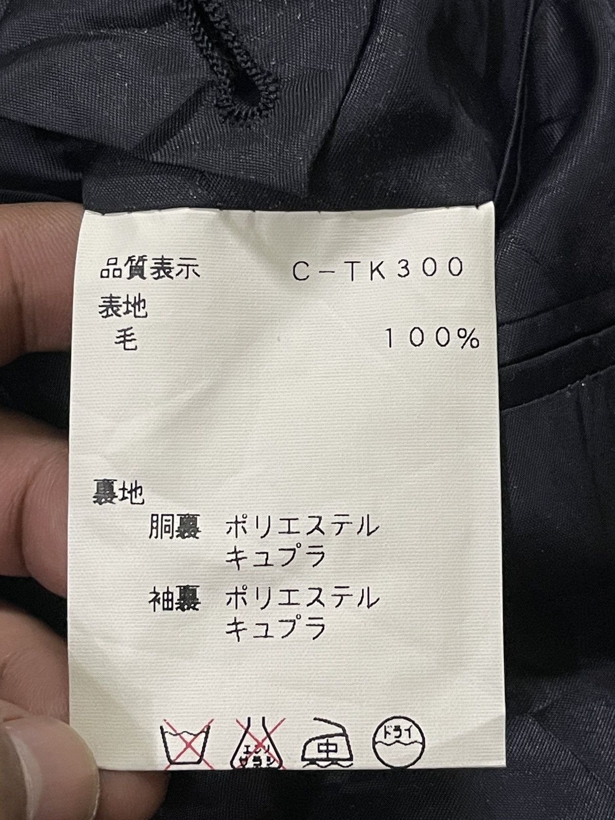 Balenciaga BALENCIAGA BUTTON GOLD BLAZERS Size 40R - 9 Thumbnail