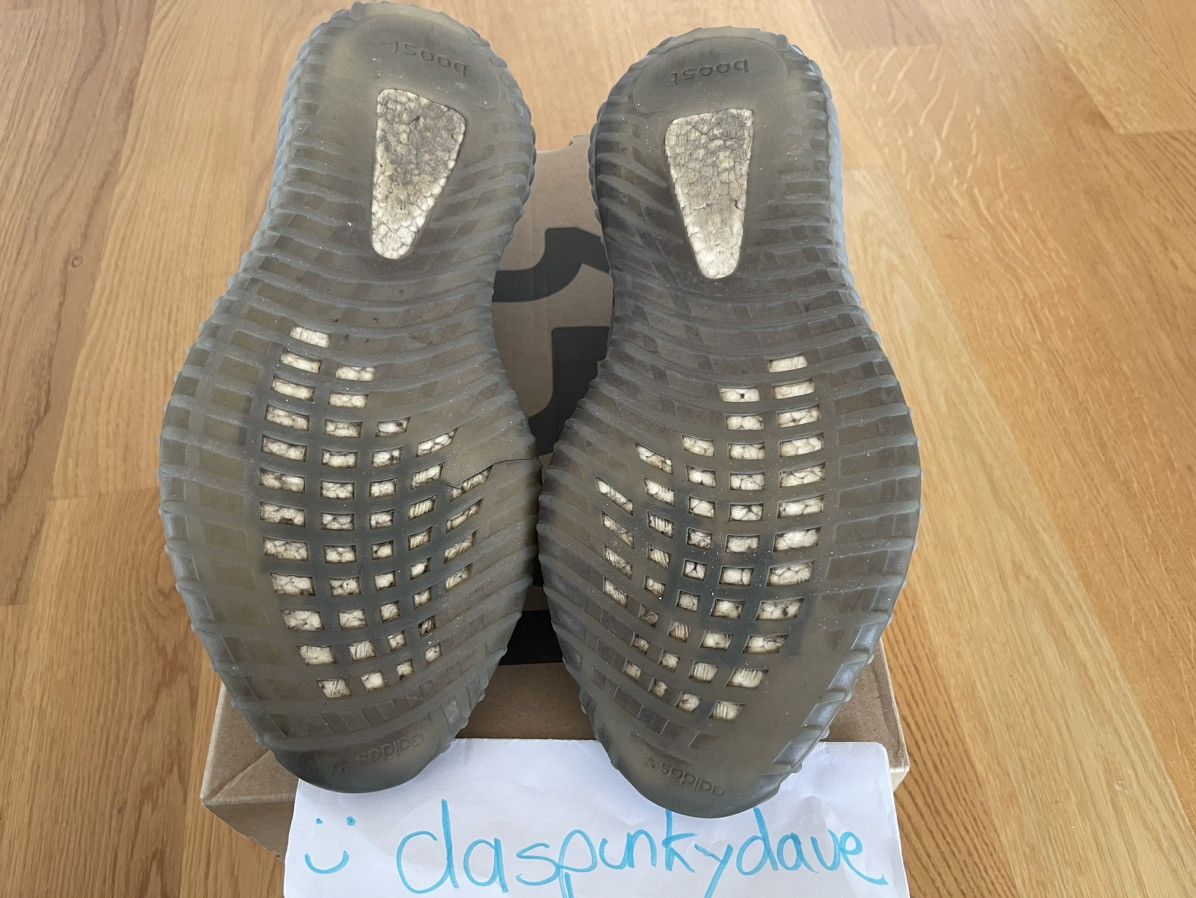 Adidas × Kanye West Adidas Yeezy Boost 350 V2 Size US 12 / EU 45 - 9 Thumbnail