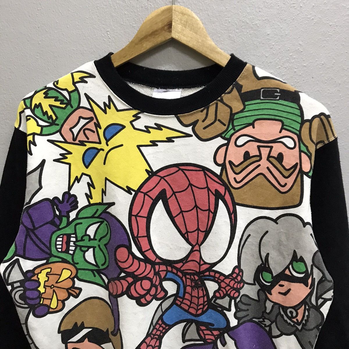 Universal Studios Vintage Universal Studios Japan Anime Megaprint Sweatshirt Size S / US 4 / IT 40 - 4 Thumbnail