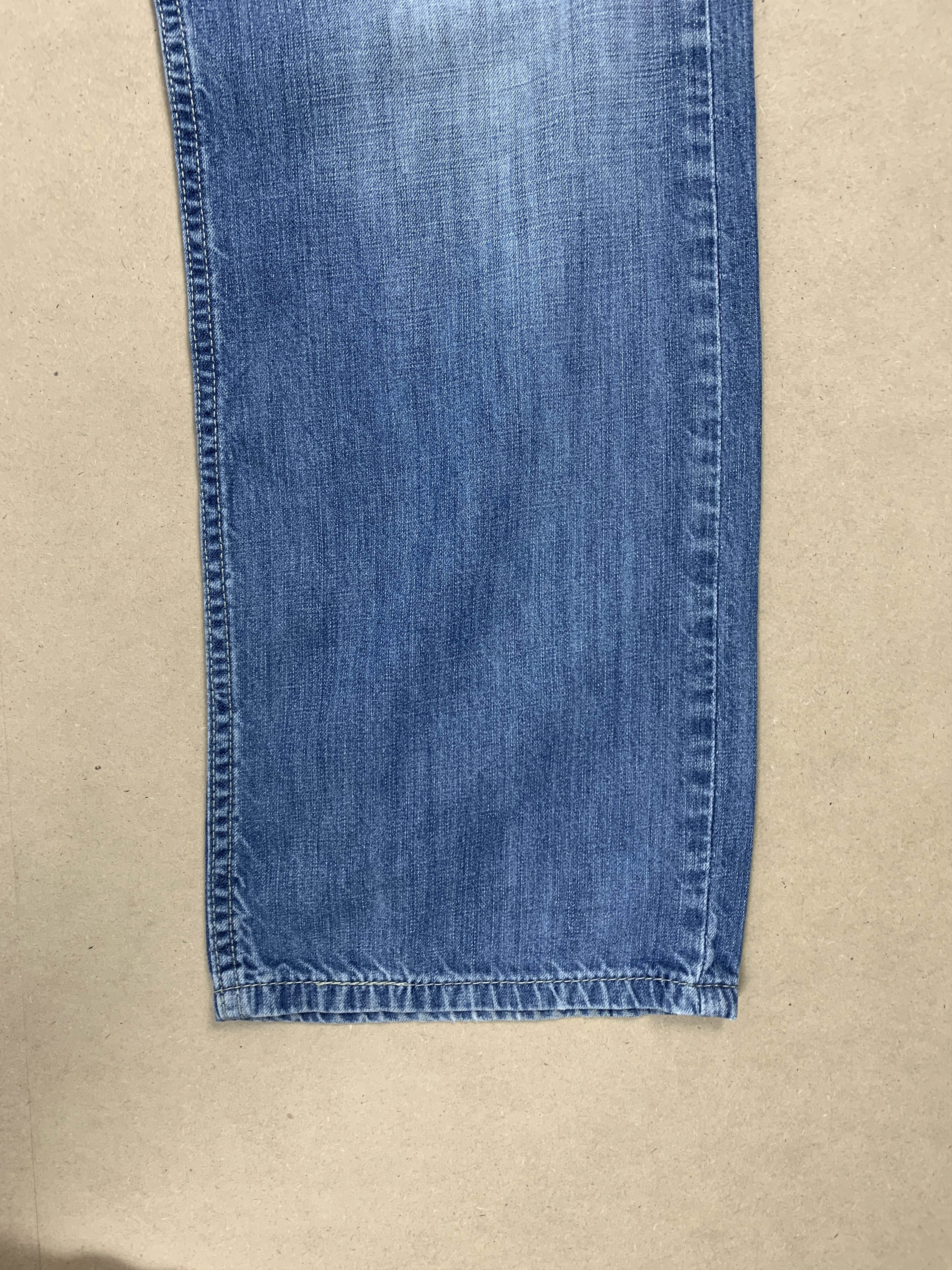 Levi's Vintage LEVI'S 514 Loose Straight Mid Wash Jeans Size US 38 / EU 54 - 3 Thumbnail