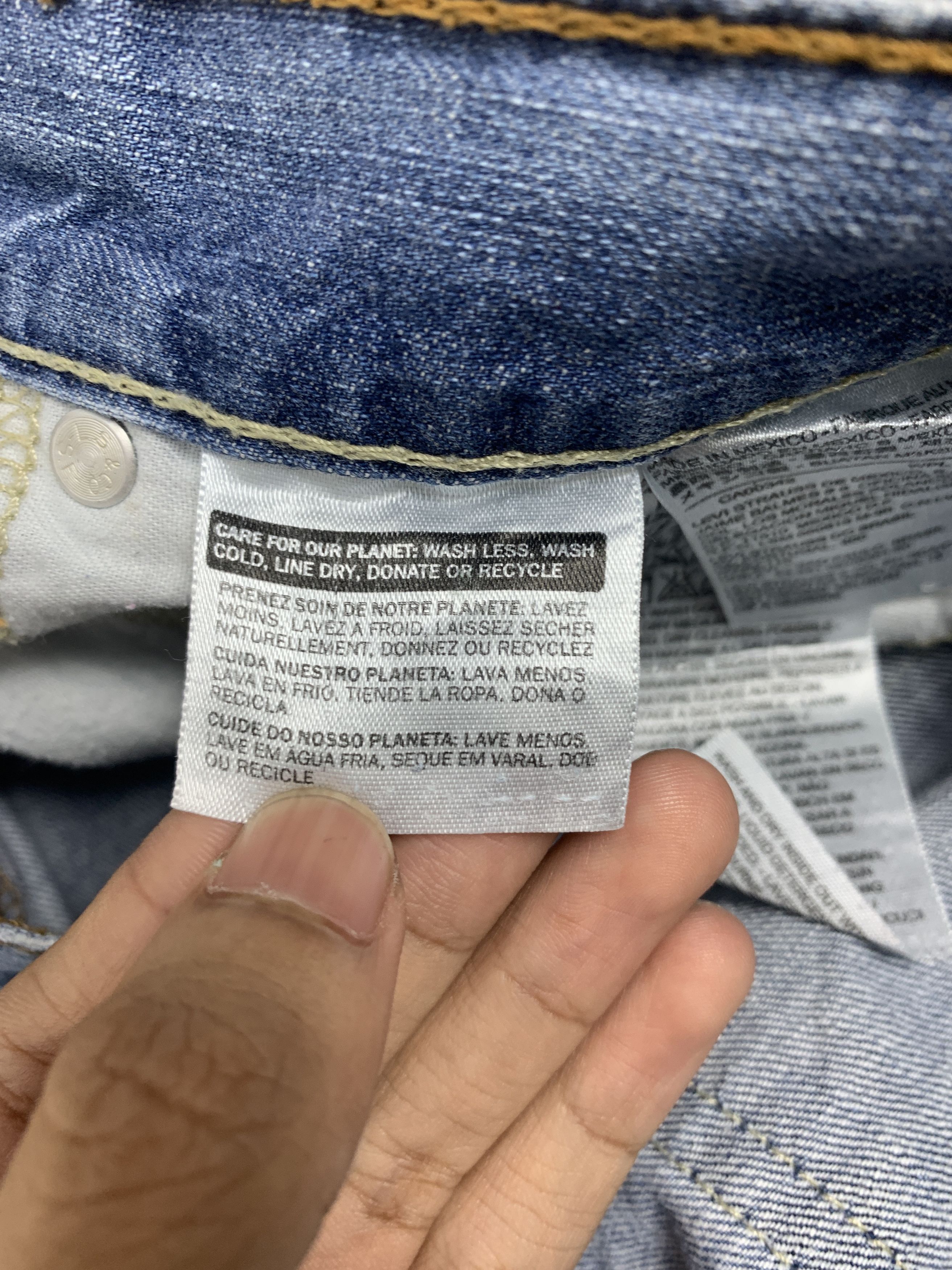 Levi's Vintage LEVI'S 514 Loose Straight Mid Wash Jeans Size US 38 / EU 54 - 11 Thumbnail