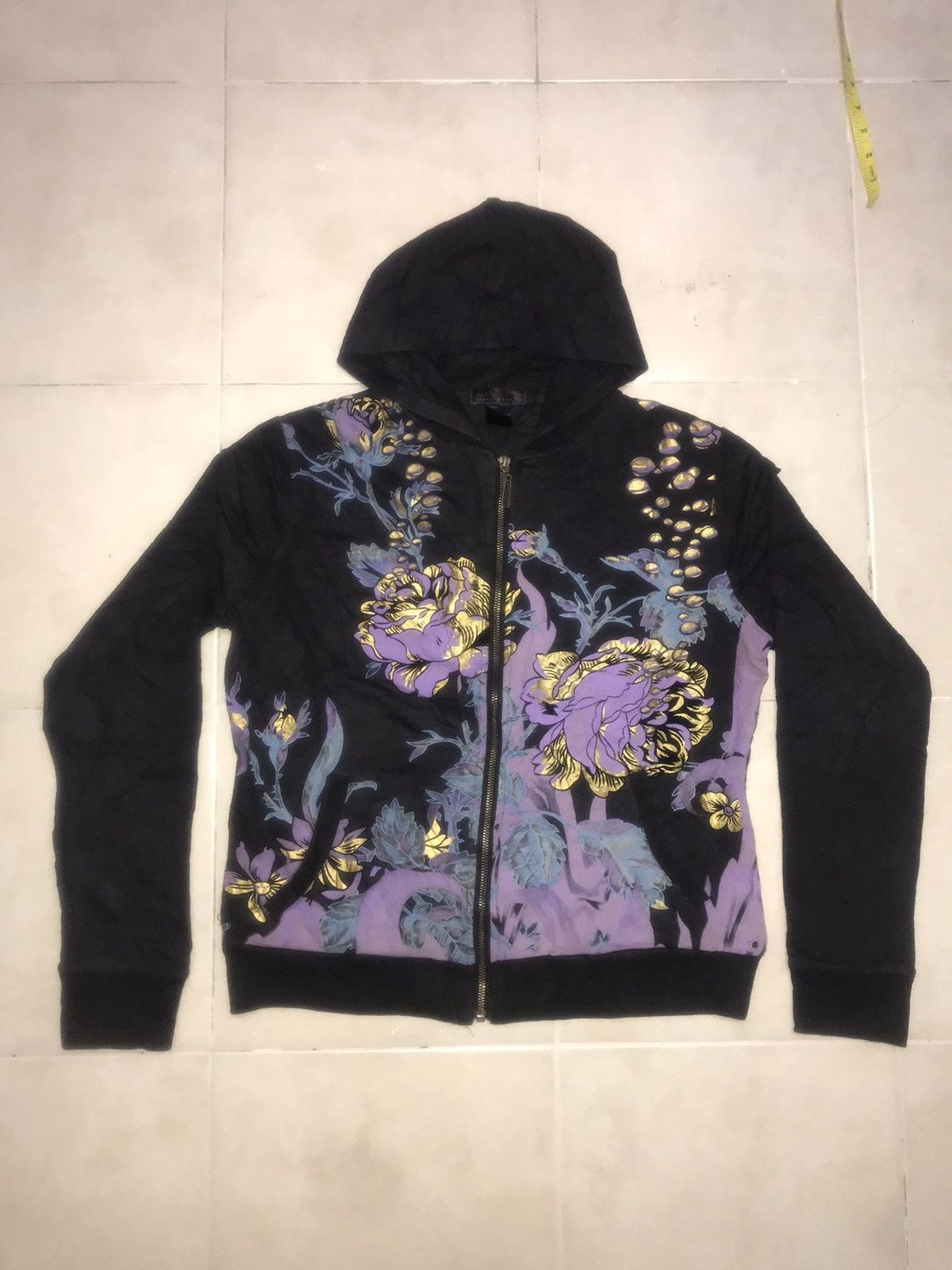 Custo Barcelona Custo Barcelona flowers Size US M / EU 48-50 / 2 - 1 Thumbnail