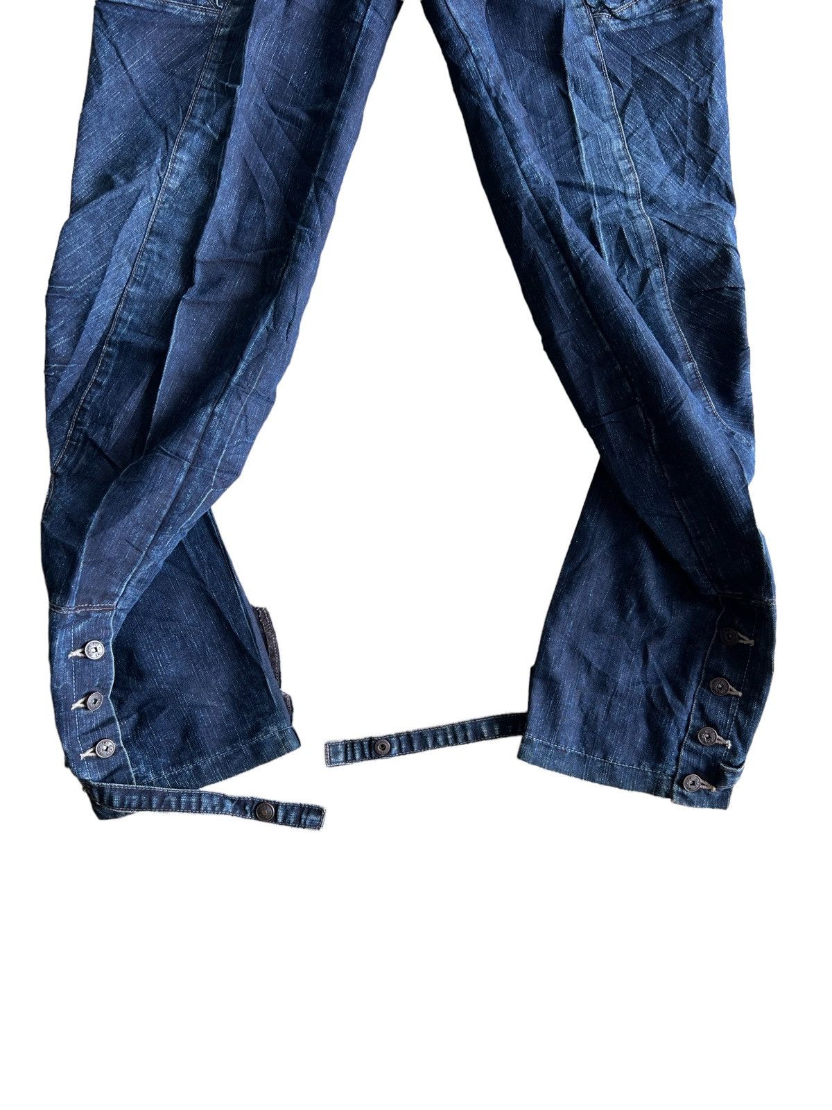 Marithe + Francois Girbaud Vintage 1990s MFG 🇮🇹 Bondage Strap Curve Leg Parachute Denim Size US 30 / EU 46 - 5 Thumbnail