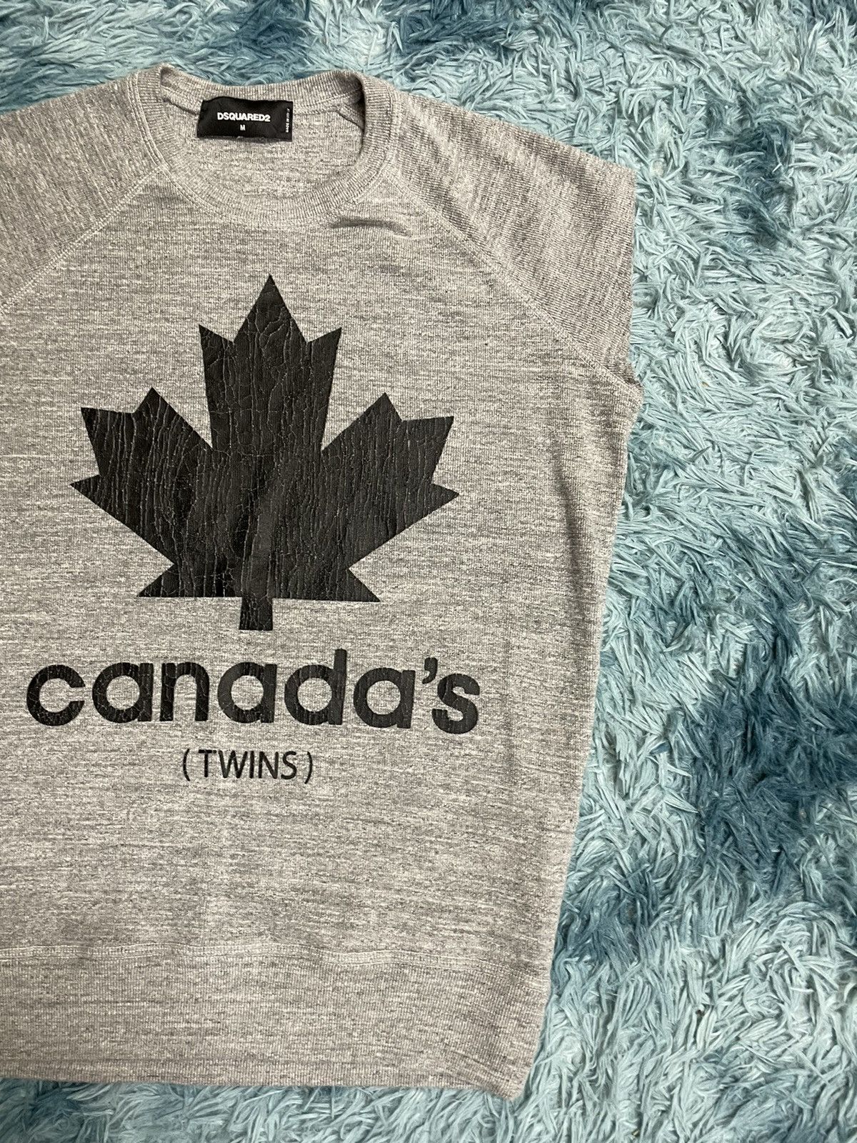 Designer × Dsquared2 Dsquared2 Sleeveless “Canada’s Twins” Size US M / EU 48-50 / 2 - 3 Thumbnail