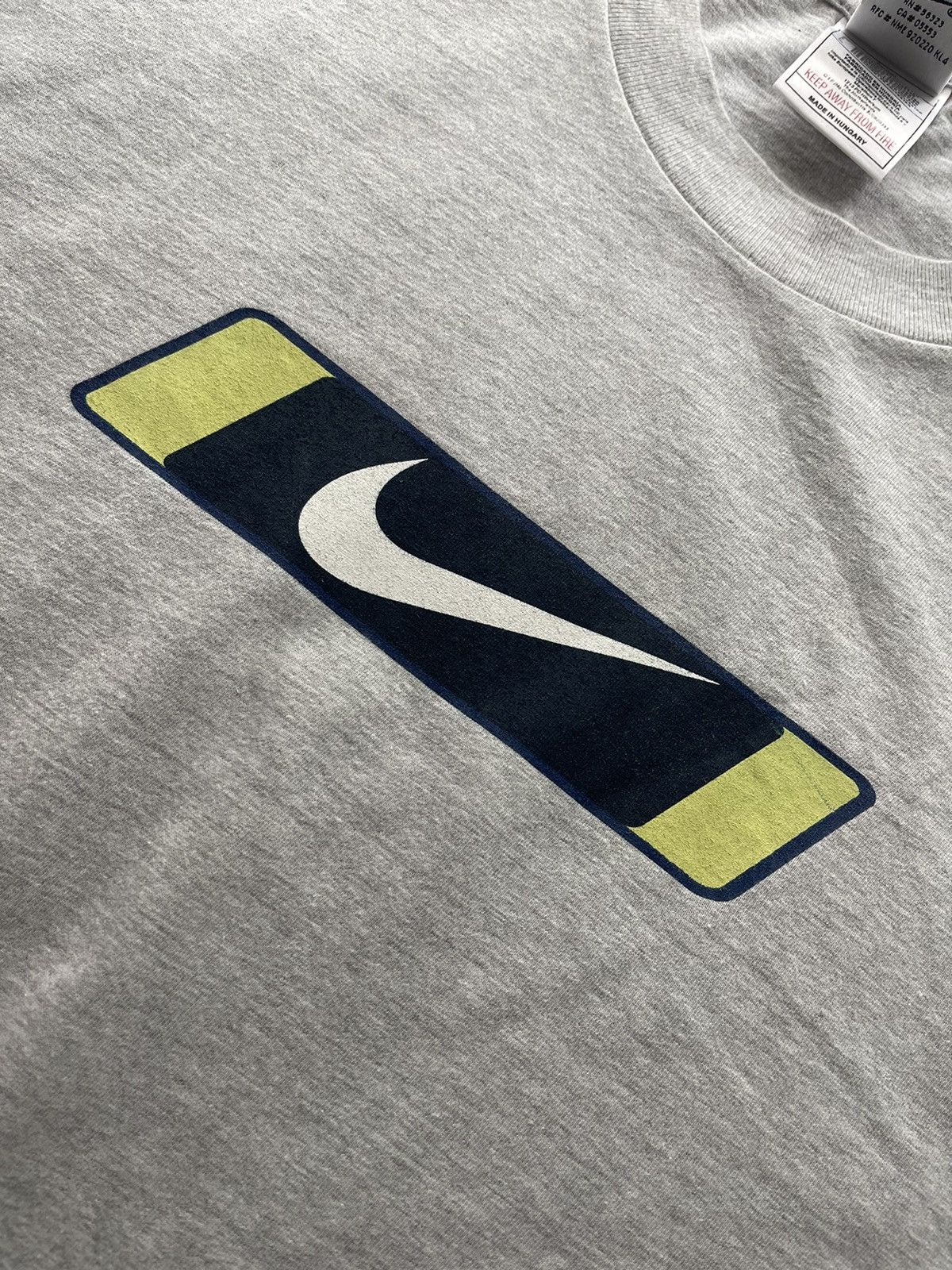 Nike Nike vintage big swoosh 90s t-shirt Size US XL / EU 56 / 4 - 3 Thumbnail