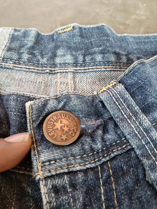 Levi's Vintage Levi's Jeans Faded Blue Washed Denim 27x29 Size US 27 - 7 Thumbnail