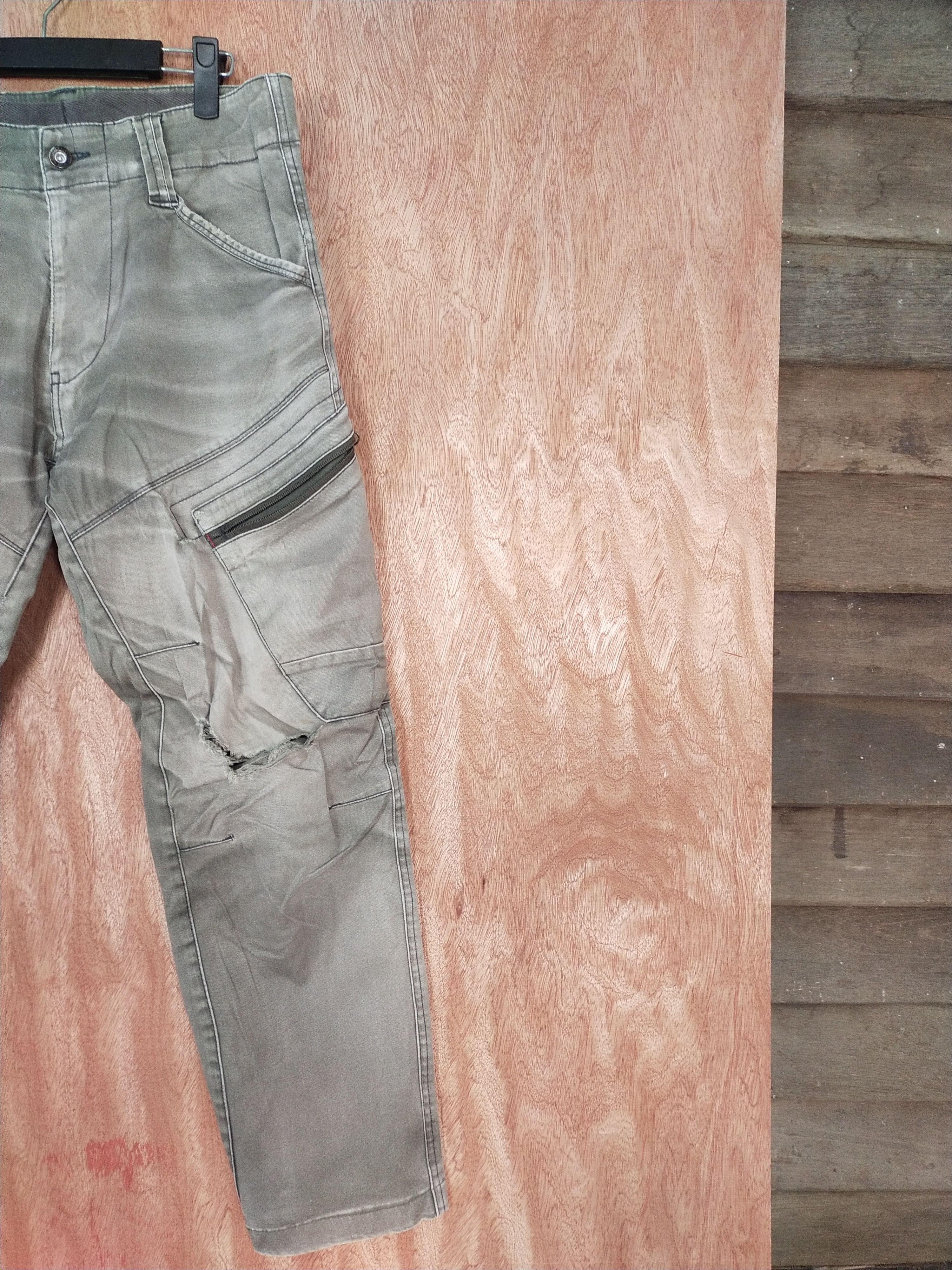 Japanese Brand Genba Clotches thrased distressed faded cargo pants #S132 Size US 31 - 3 Thumbnail