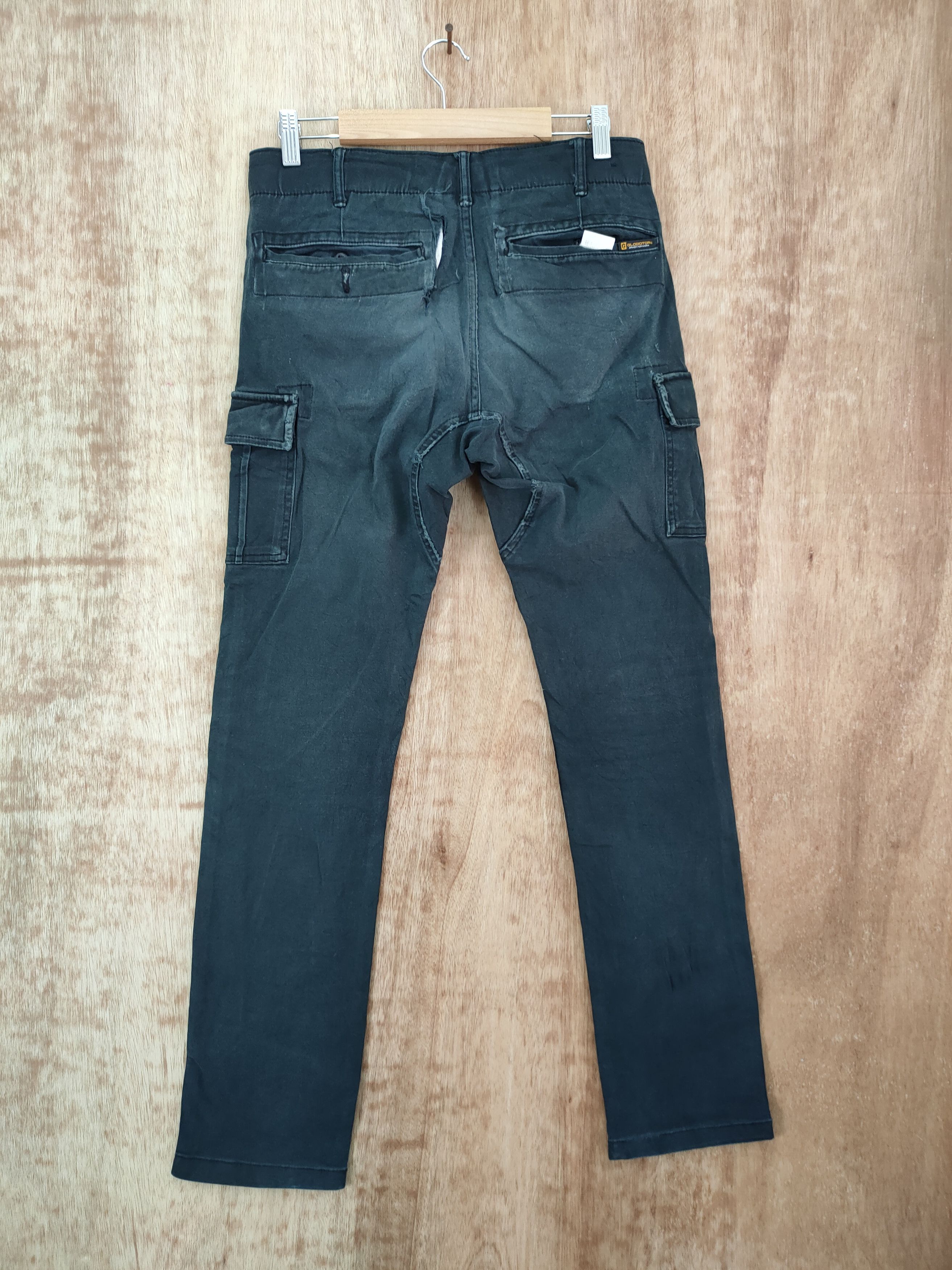 Japanese Brand DLL Glodiotor distressed thrashed cargo pants #46-261t Size US 29 - 7 Thumbnail