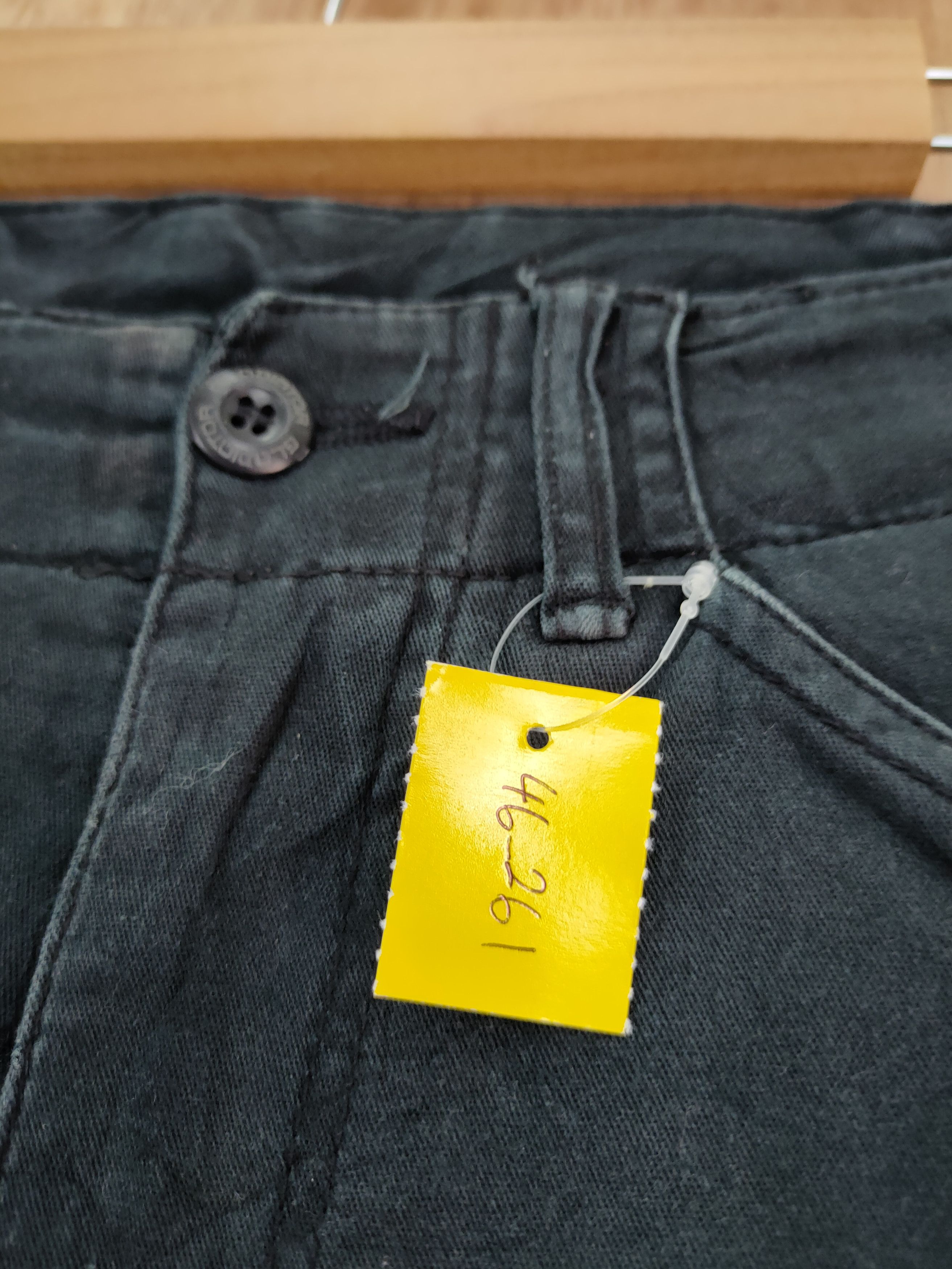 Japanese Brand DLL Glodiotor distressed thrashed cargo pants #46-261t Size US 29 - 6 Thumbnail