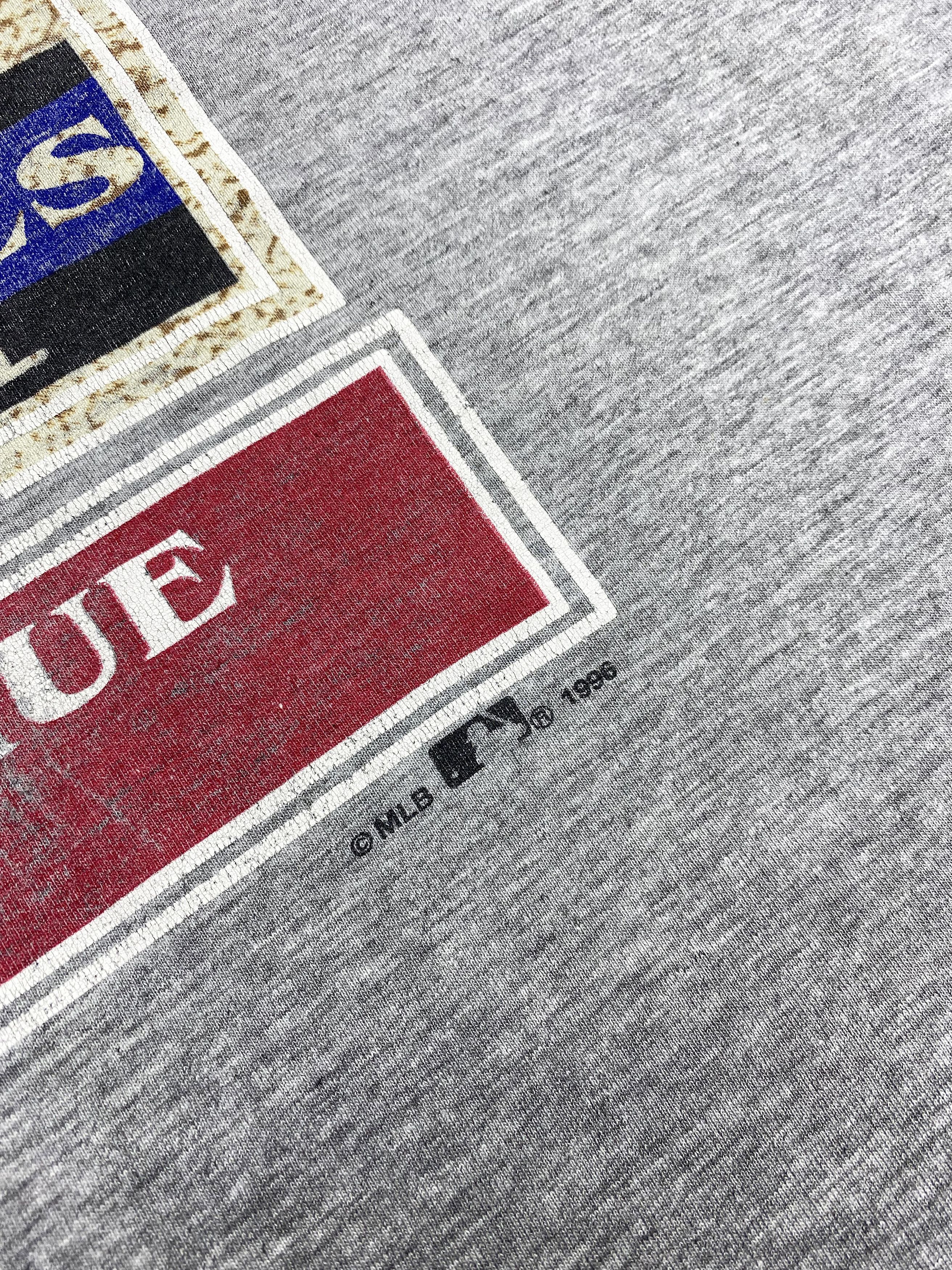 MLB × Nutmeg × Vintage New York Yankees 1996 Vintage Nutmeg Mills T-Shirt Size US XL / EU 56 / 4 - 4 Thumbnail