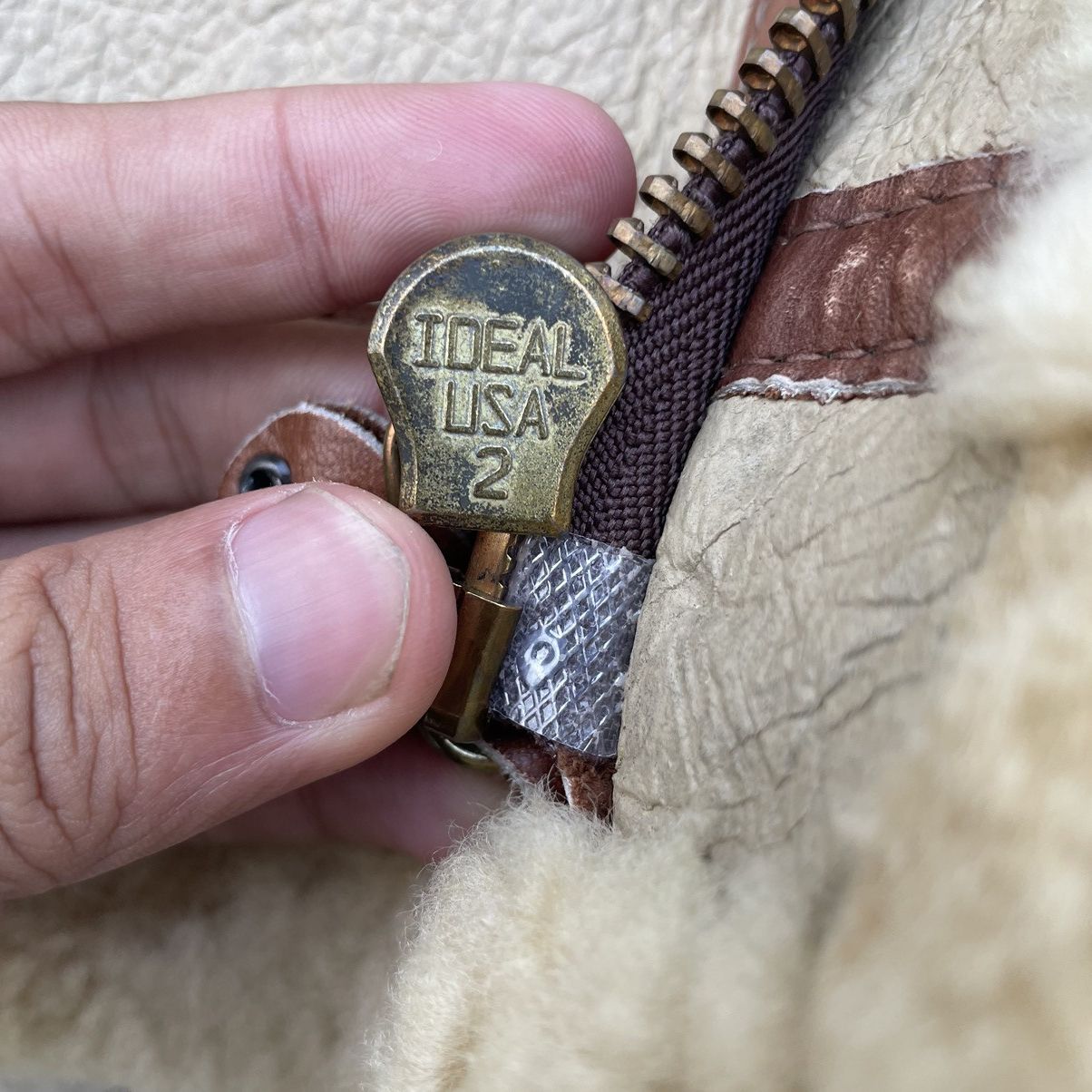 Schott 💥 VINTAGE SCHOTT B3 USA SHEARLING SHEEPSKIN LEATHER JACKET Size US M / EU 48-50 / 2 - 12 Thumbnail