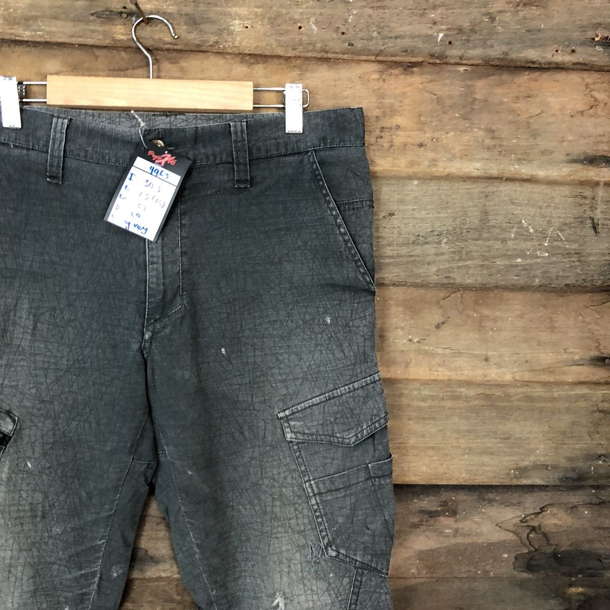Faded Glory × Japanese Brand D.Grow Grey faded distressed Multipocket Cargo Pants #4963 Size US 31 - 5 Thumbnail
