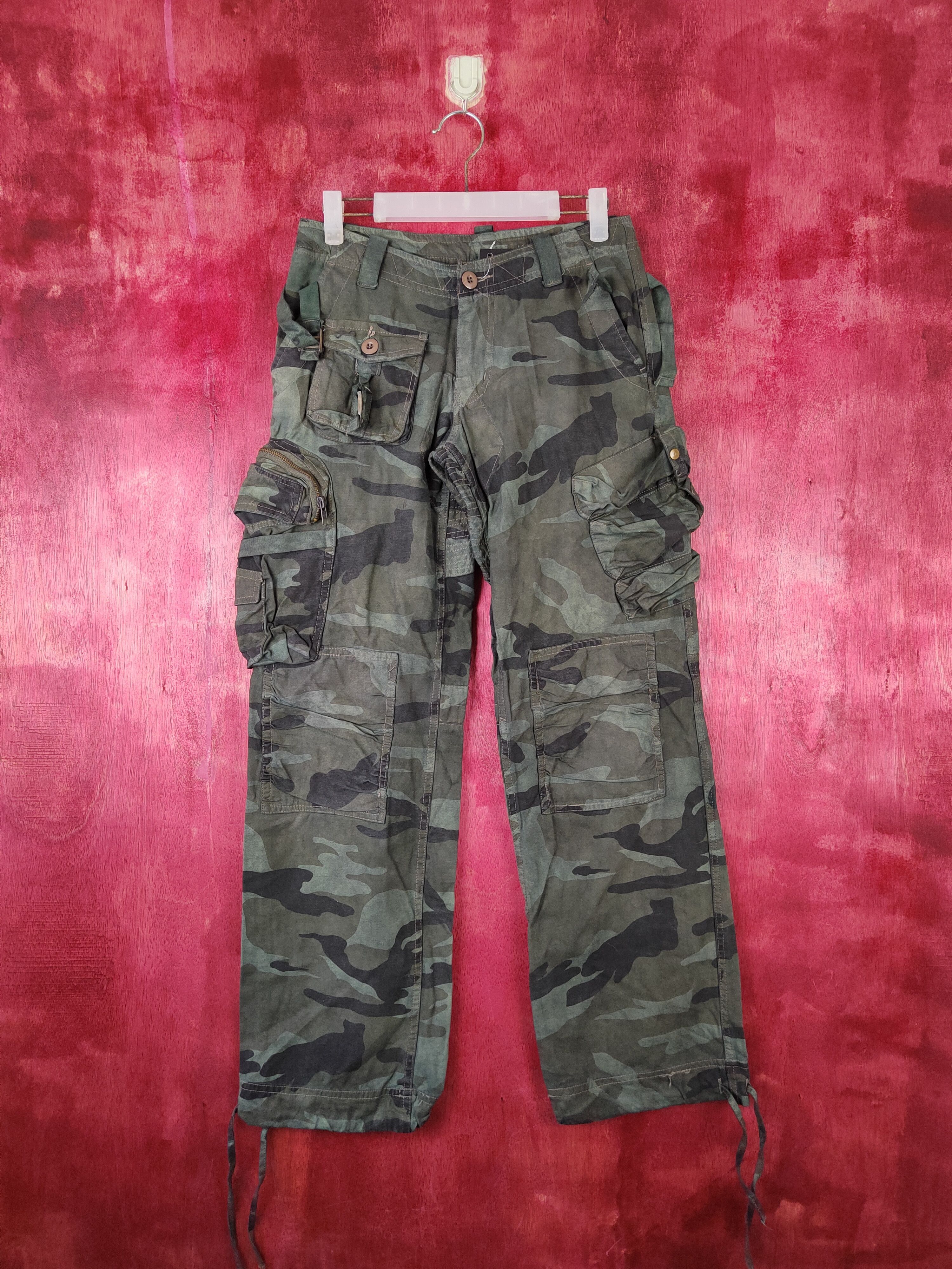 Japanese Brand DL Japan camo Green Military Multi Pocket Cargo Pants #5157 Size 28" / US 6 / IT 42 - 1 Thumbnail