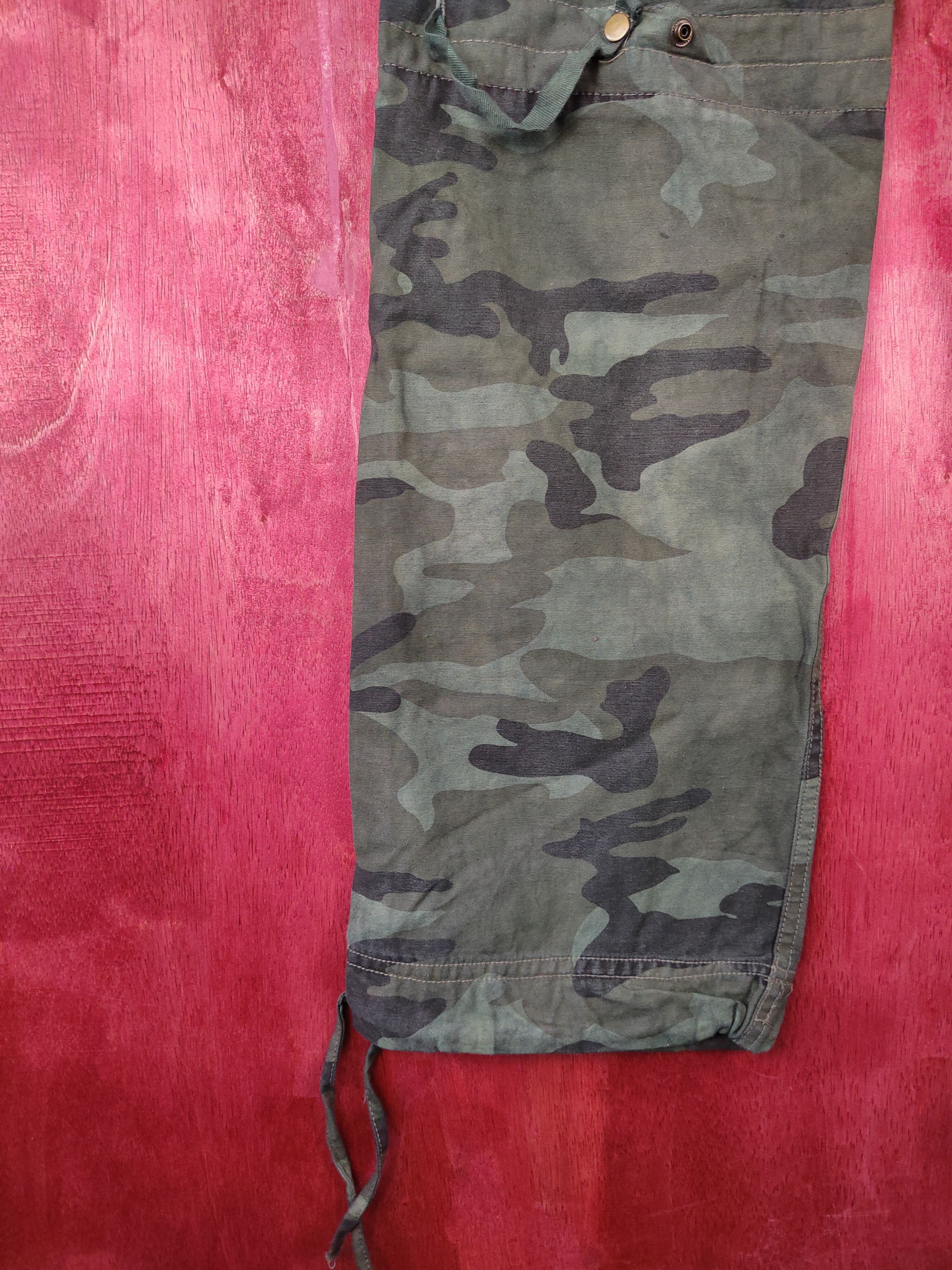 Japanese Brand DL Japan camo Green Military Multi Pocket Cargo Pants #5157 Size 28" / US 6 / IT 42 - 9 Thumbnail