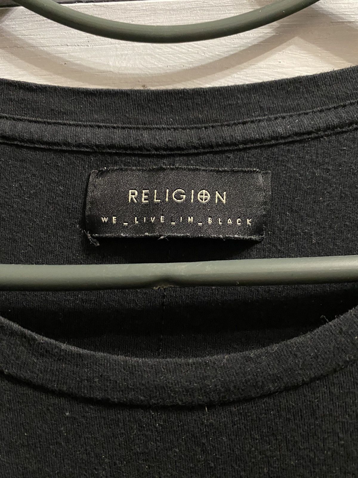 Other Rare T-Shirt Pray Skeleton Religion. Size US L / EU 52-54 / 3 - 8 Thumbnail