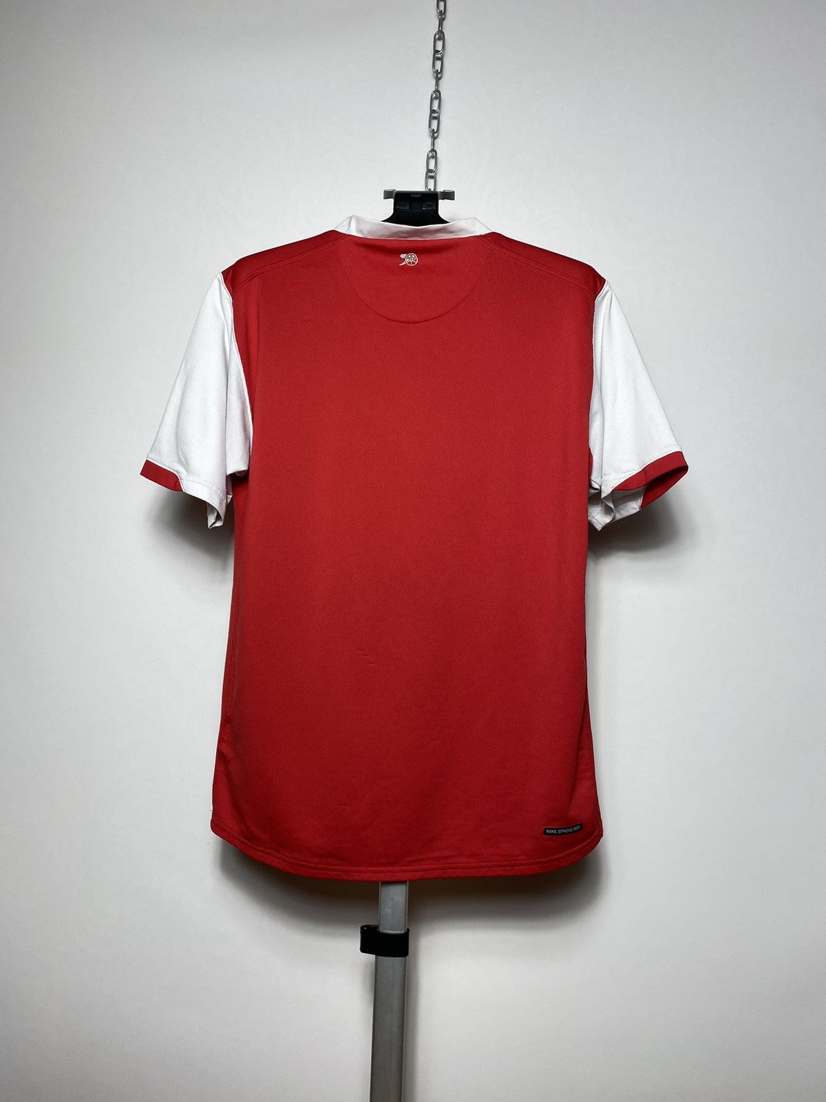 Nike × Vintage Vintage Nike Arsenal red jersey size Xl Size US XL / EU 56 / 4 - 13 Thumbnail