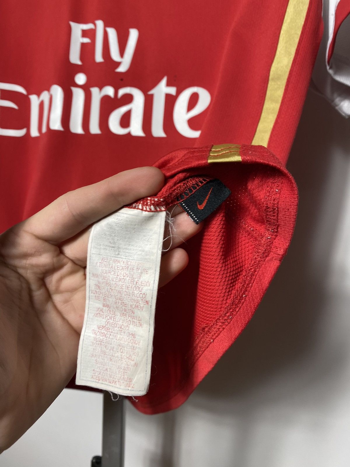 Nike × Vintage Vintage Nike Arsenal red jersey size Xl Size US XL / EU 56 / 4 - 9 Thumbnail
