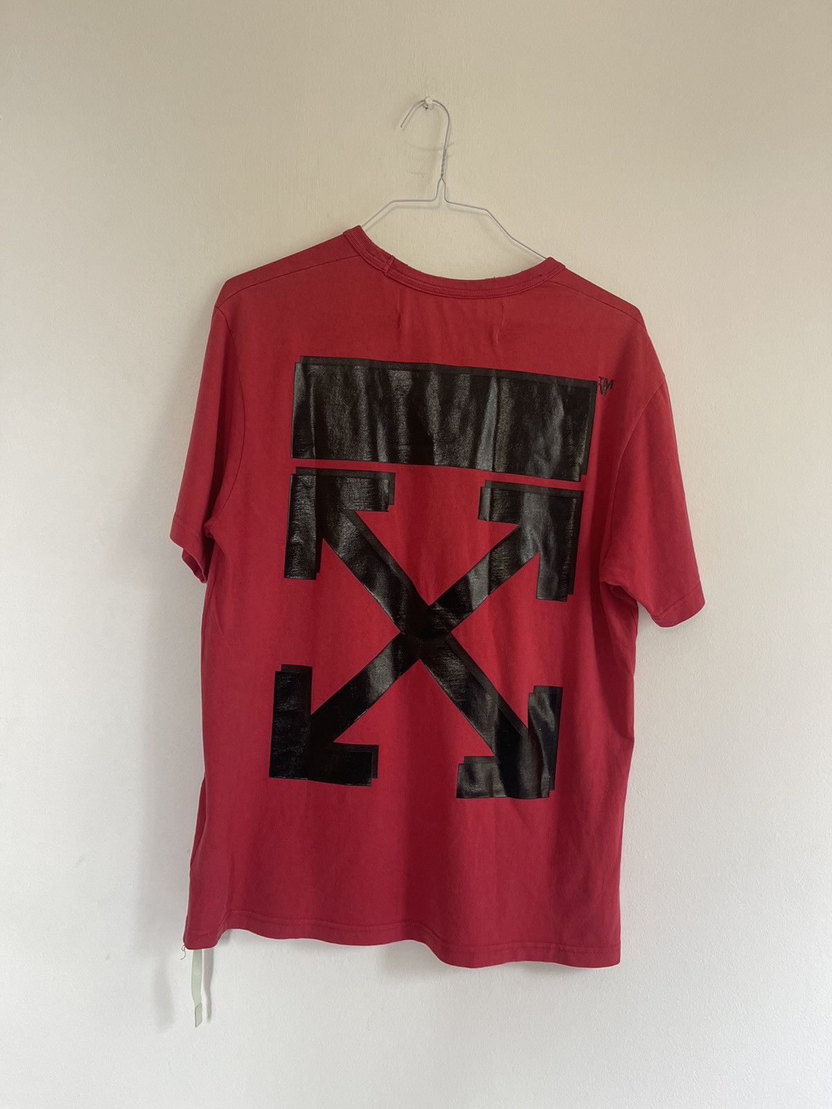 Champion × Off-White Off white x champion Red TEE Size US M / EU 48-50 / 2 - 8 Thumbnail